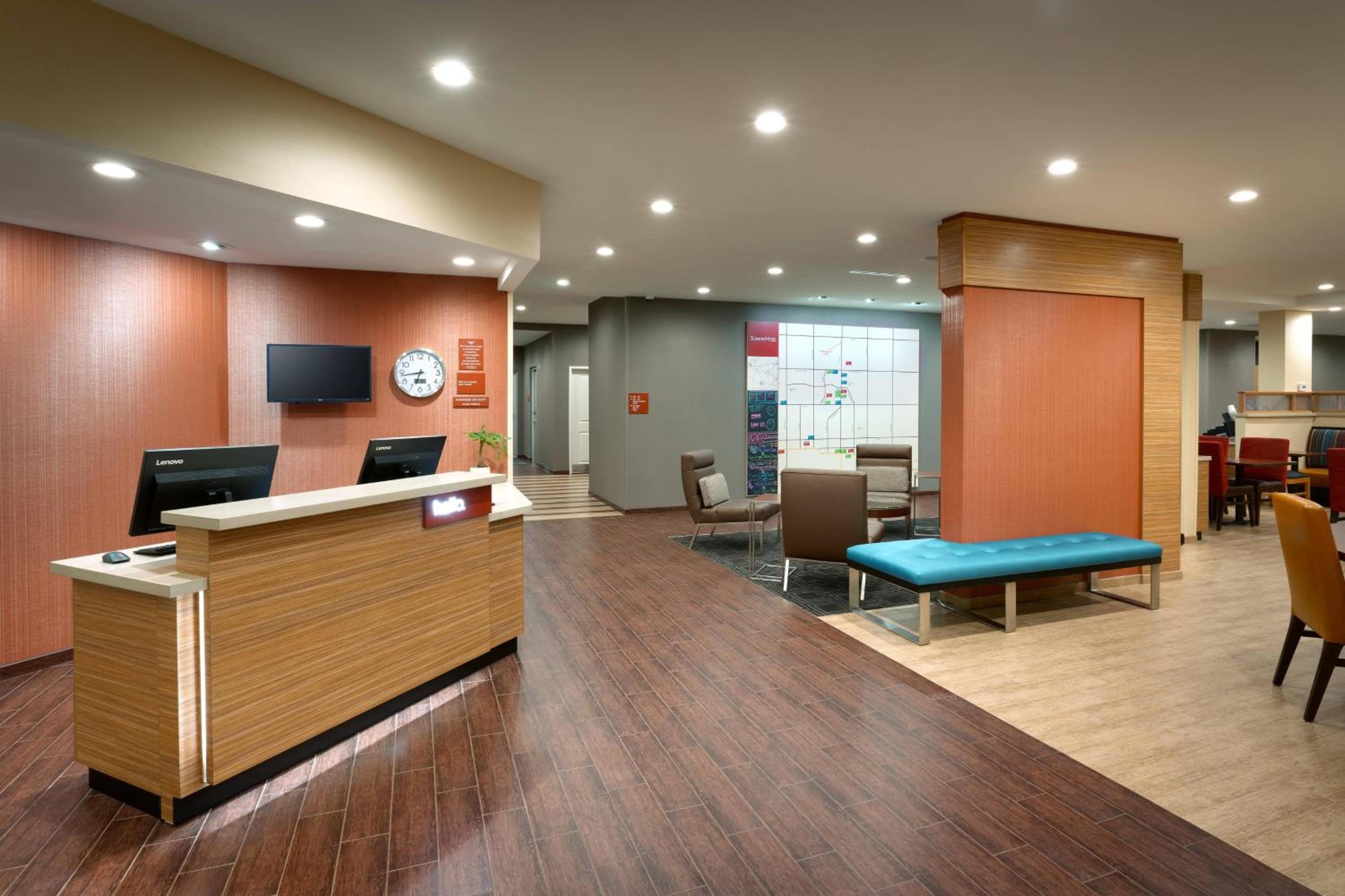 Clovis Vacations - TownePlace Suites by Marriott Clovis - Property Image 2