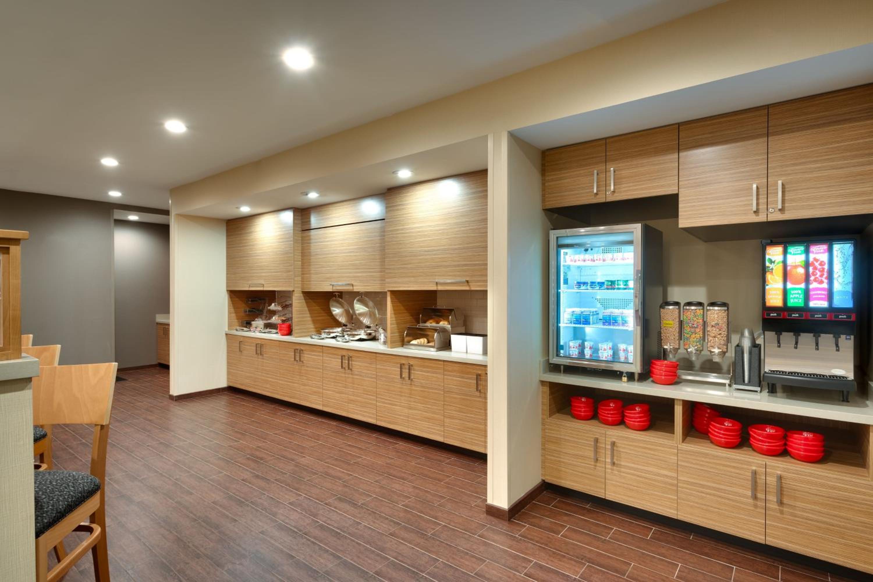 Clovis Vacations - TownePlace Suites by Marriott Clovis - Property Image 10