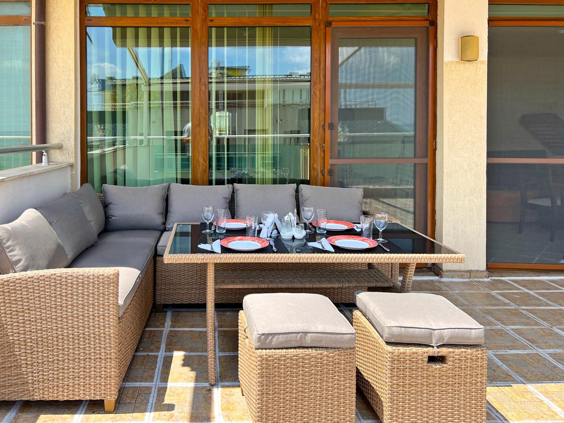 Premium Apartment Midia Beach