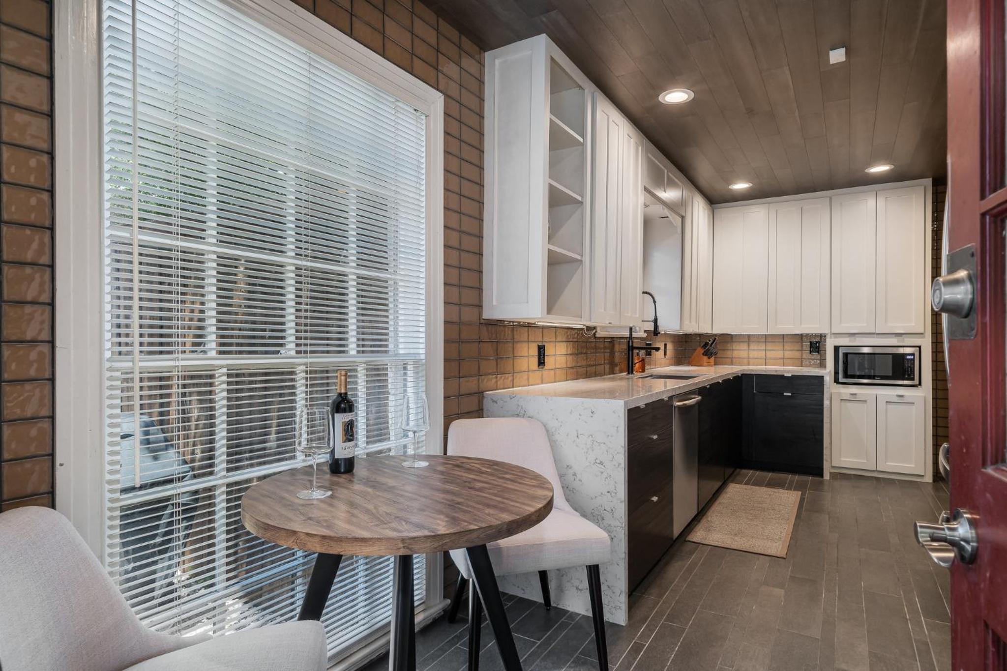 Sunset House - Luxury Pool and Hot Tub Retreat - Property Image 37