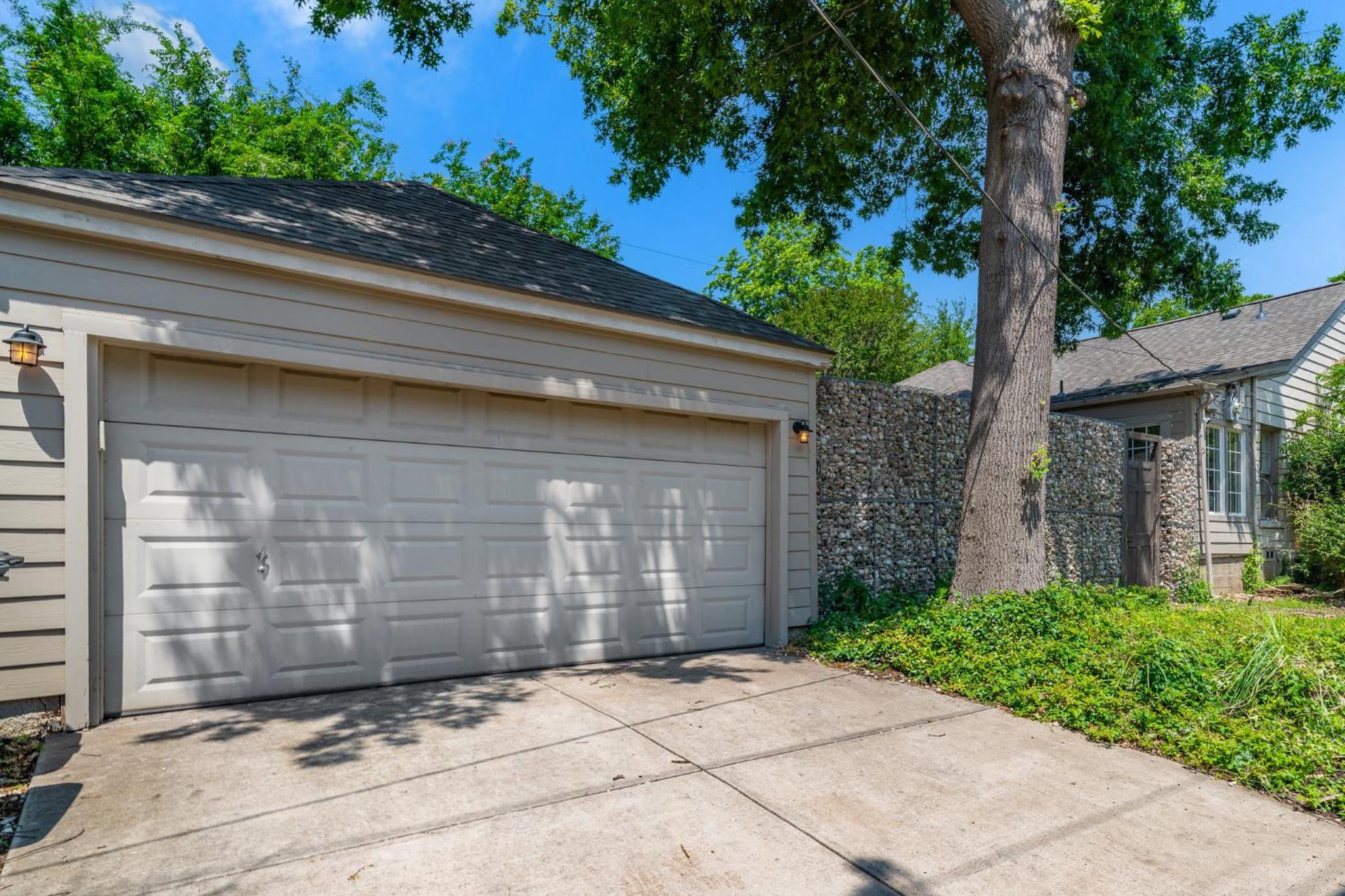 Sunset House - Luxury Pool and Hot Tub Retreat - Property Image 18