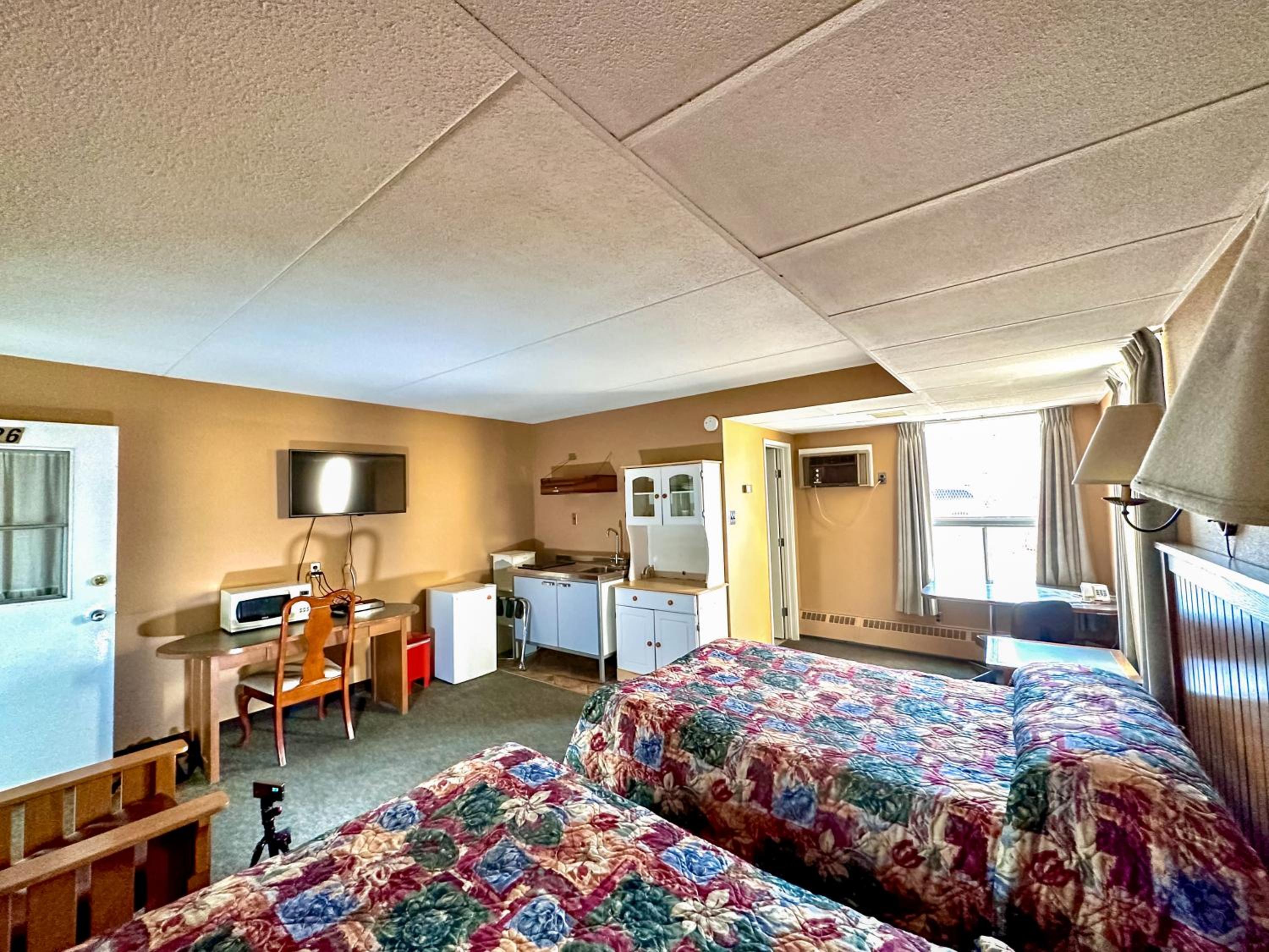 Capone's Hideaway Motel