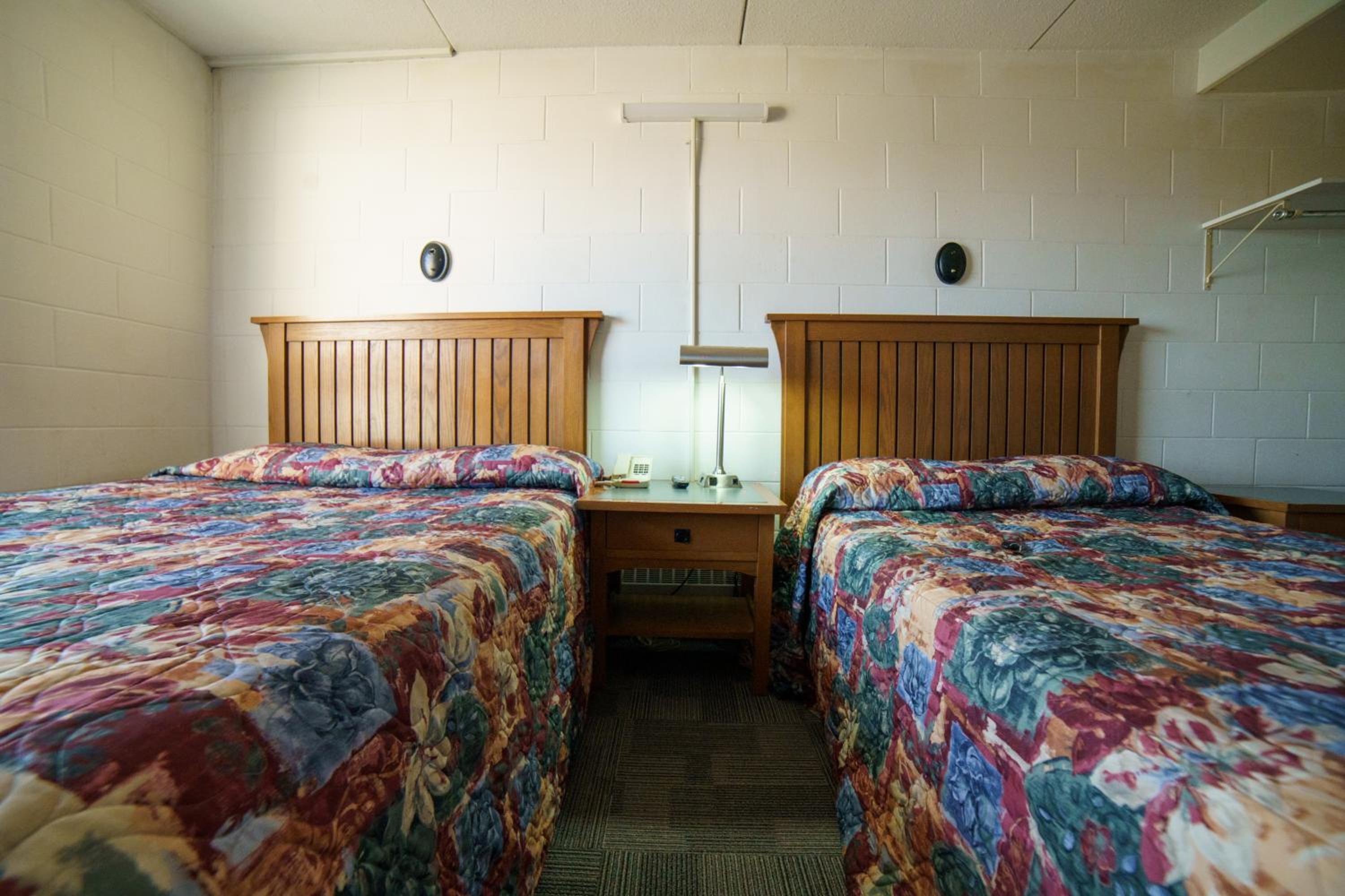 Capone's Hideaway Motel