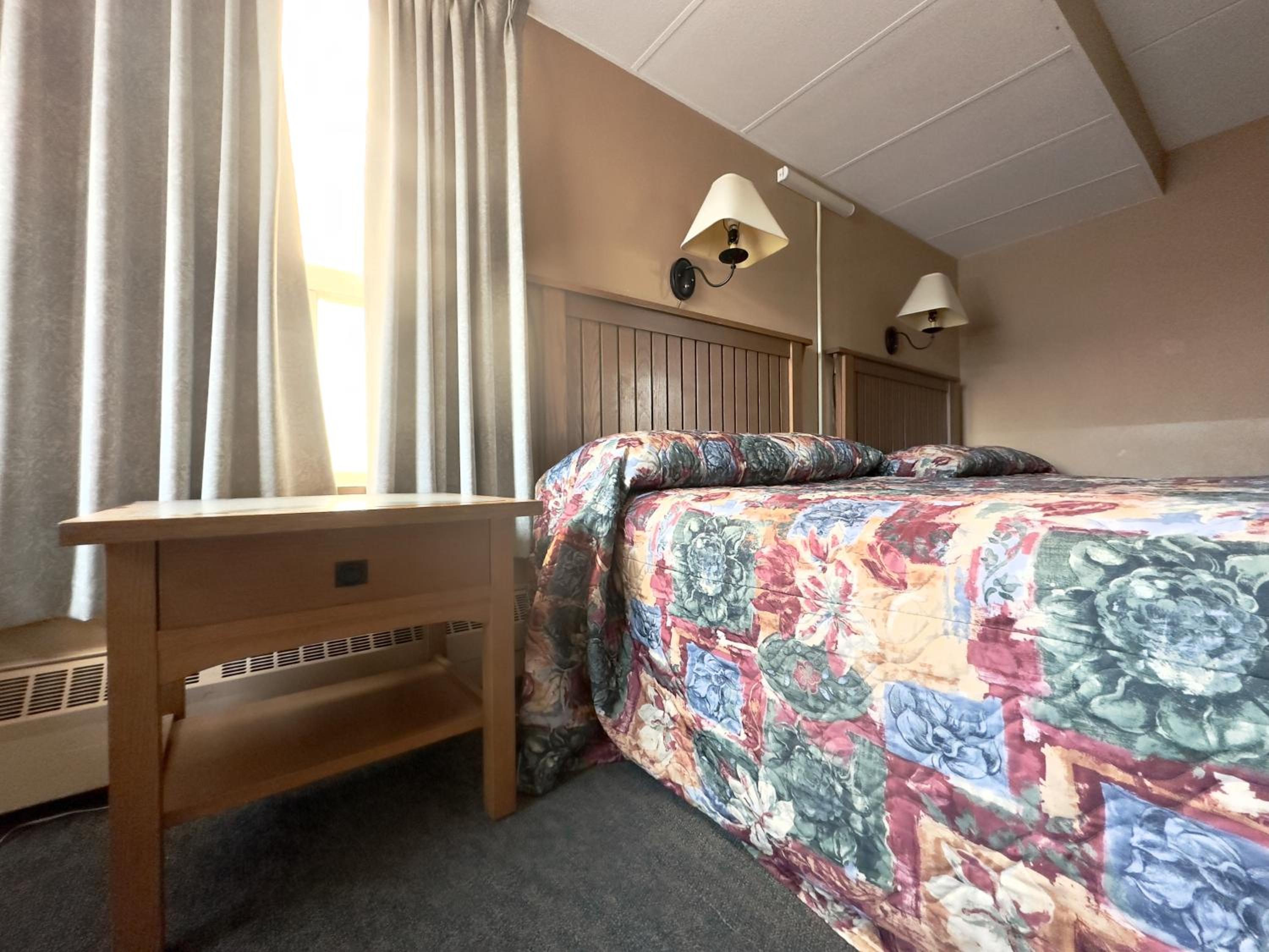 Capone's Hideaway Motel