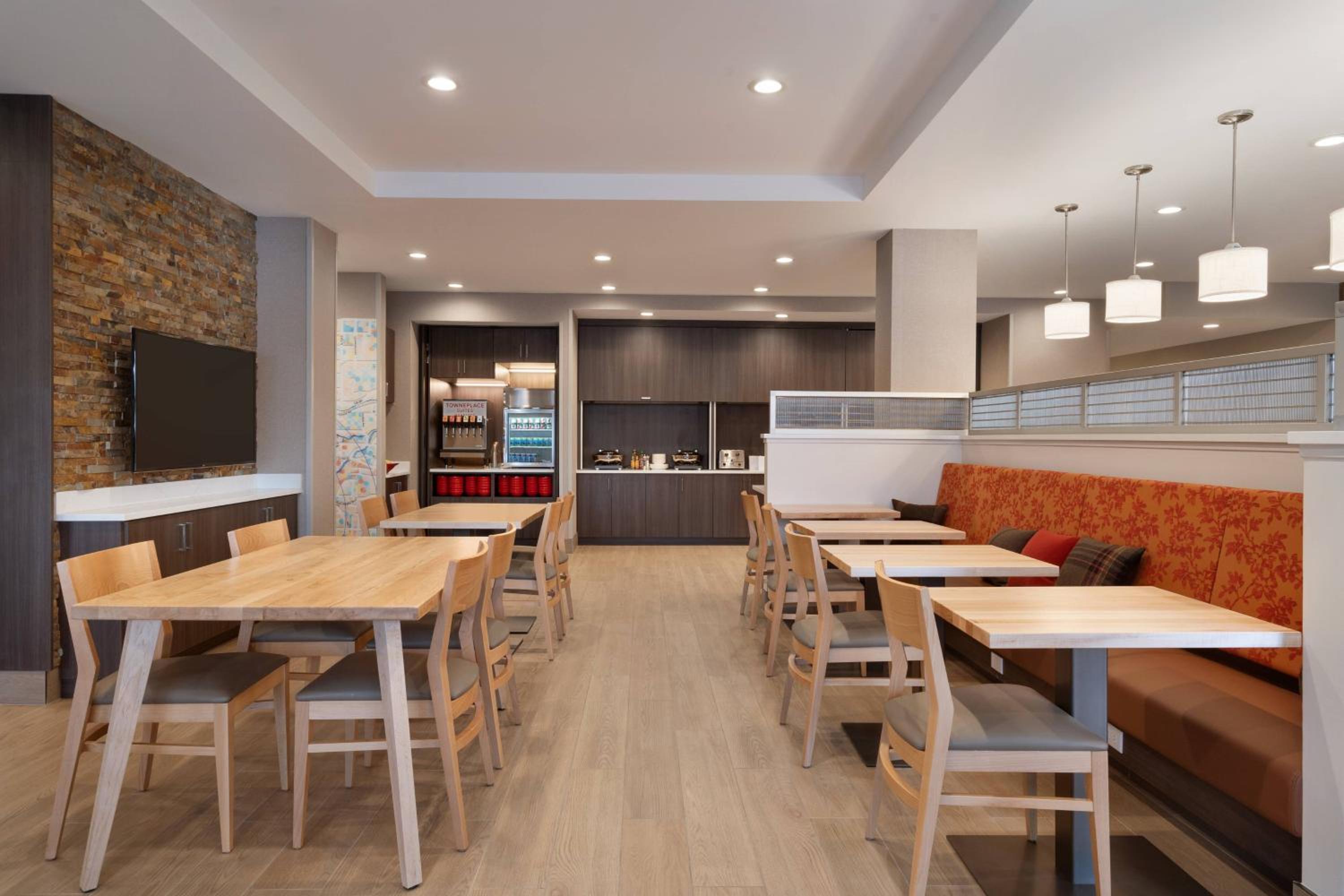 Logan Vacations - TownePlace Suites by Marriott Logan - Property Image 4