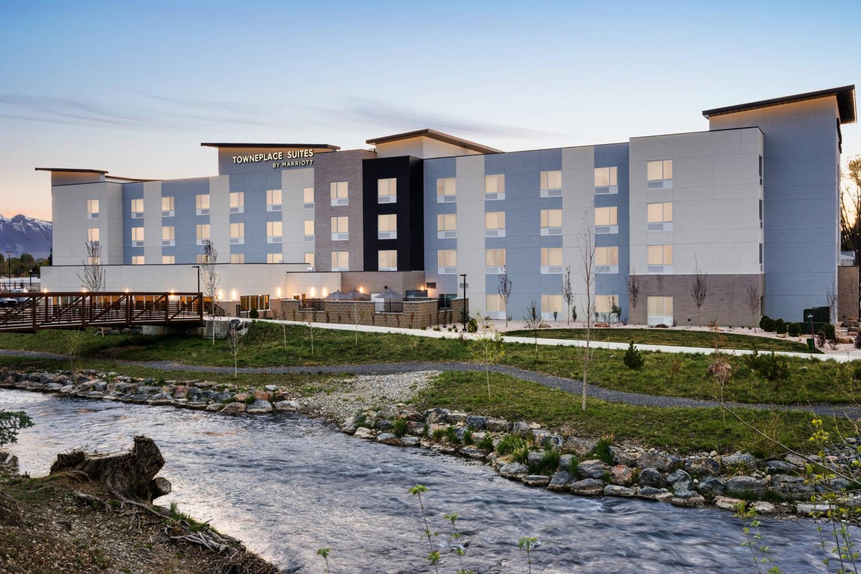 Logan Vacations - TownePlace Suites by Marriott Logan - Property Image 16