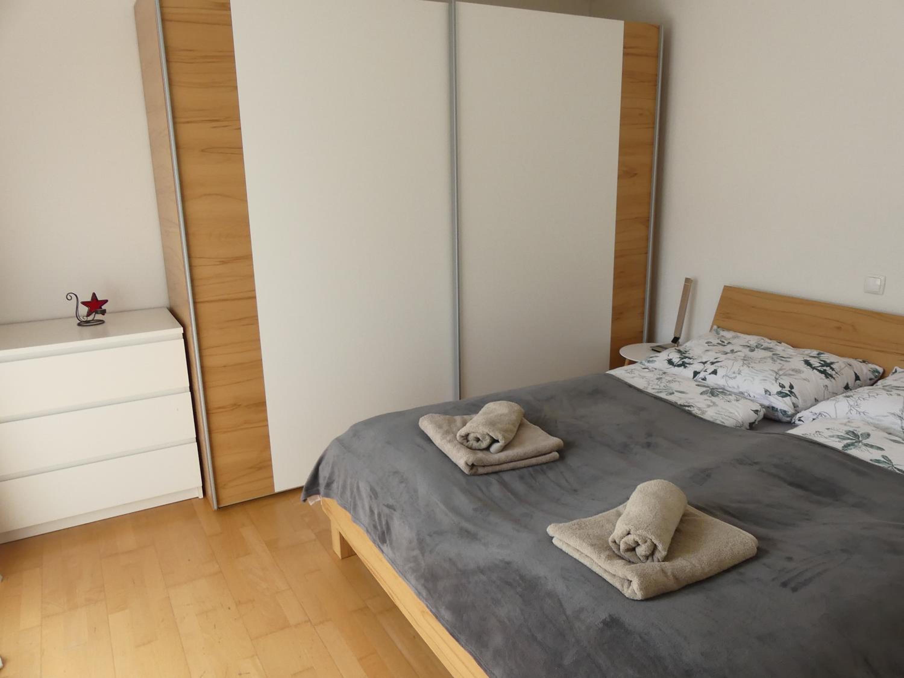 Top-2 Zimmer Ferienwohnung in Salzburg mit Terrasse
