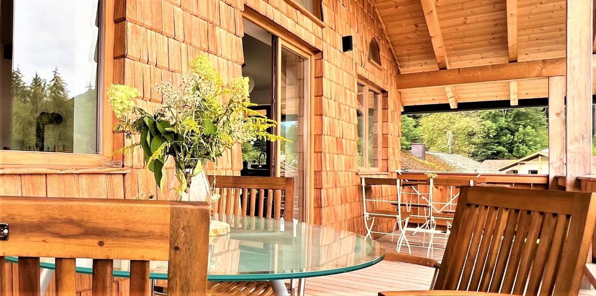 Ferienhaus Bachperle - Alpenidyll mit Kamin, Balkon oder Terrasse für Genießer