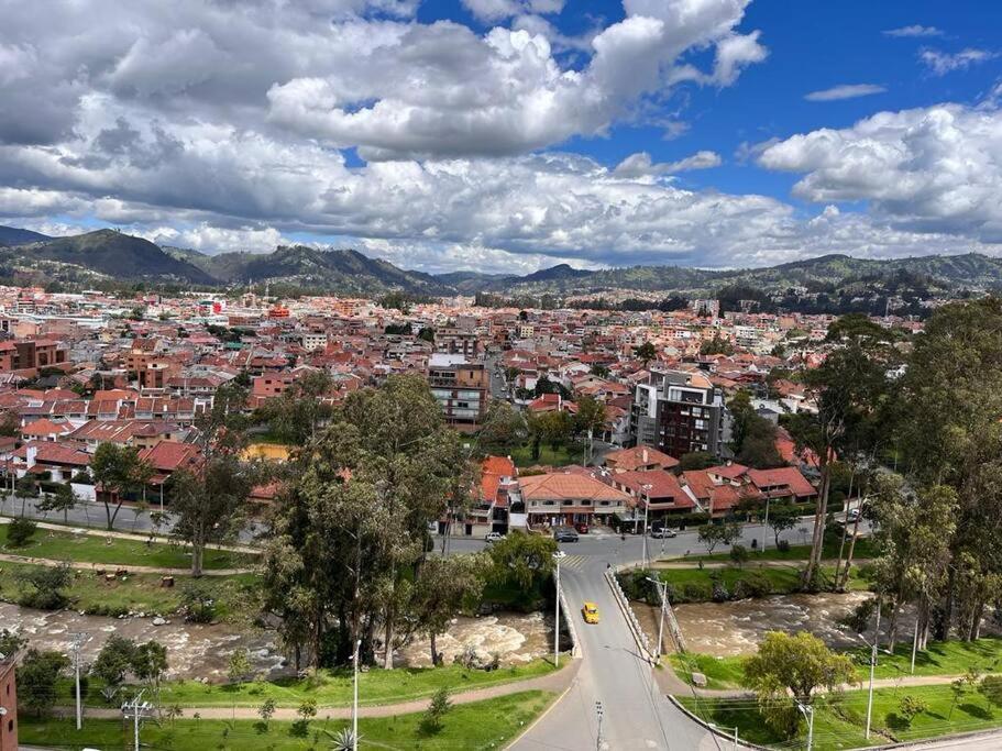 Departamento de Lujo, Cuenca, Adrianashome