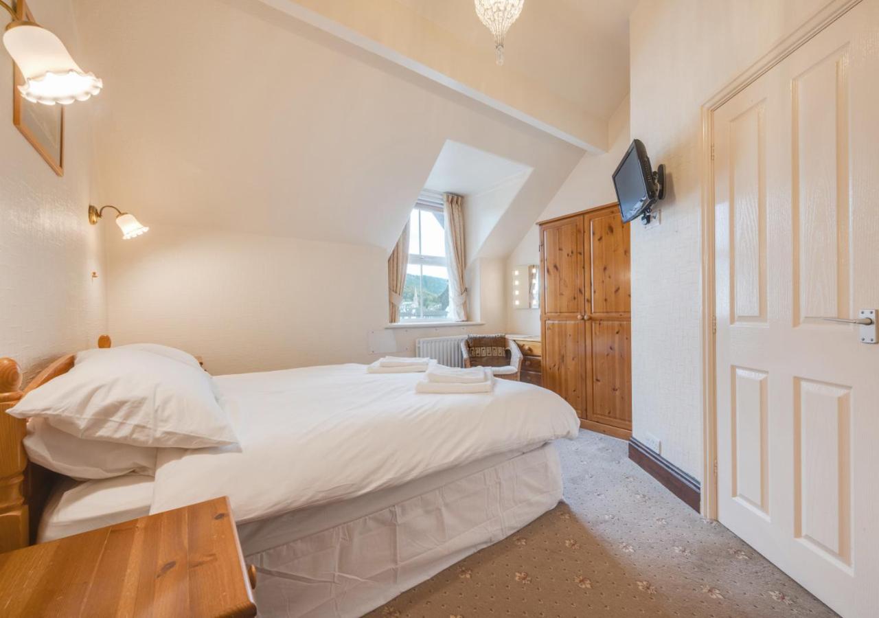 6 Bed in Keswick oc-ld177