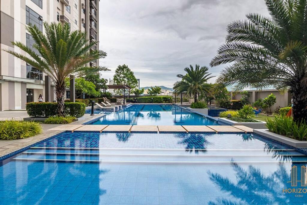 2BR Condo unit with Balcony at the Center of Cebu view 2