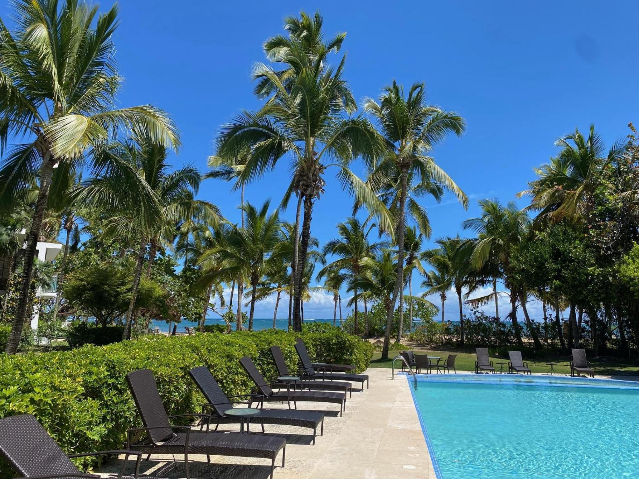 Stunning Beachfront Condo With Private Beach, Las Terrenas-El Limón