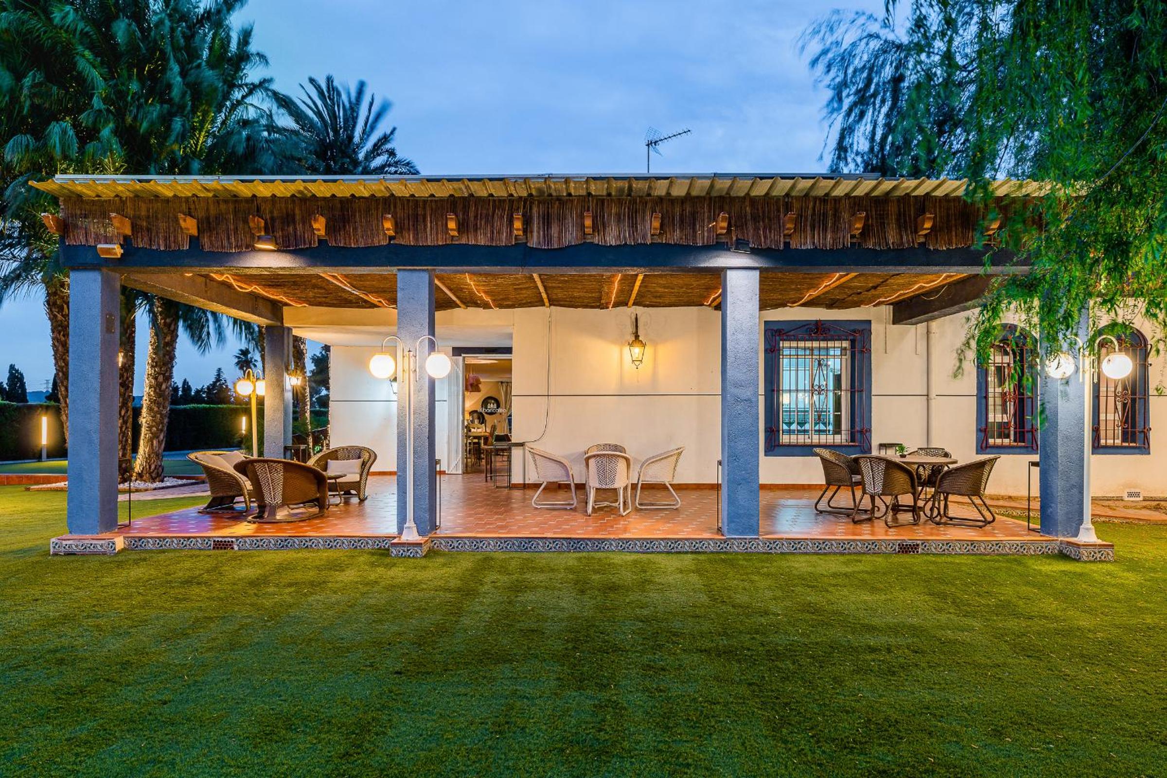 El Bancalito Suites and Garden