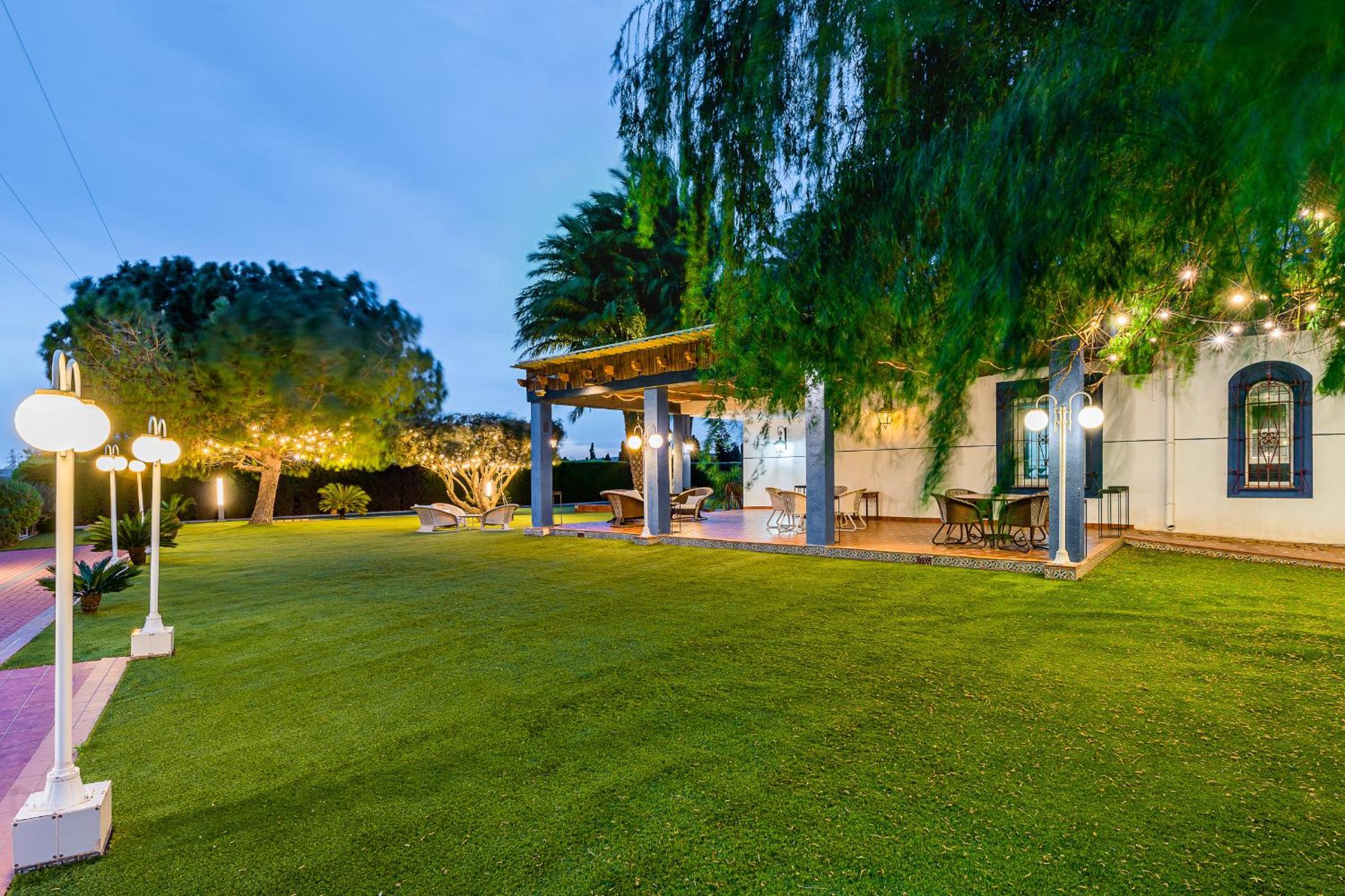 El Bancalito Suites and Garden