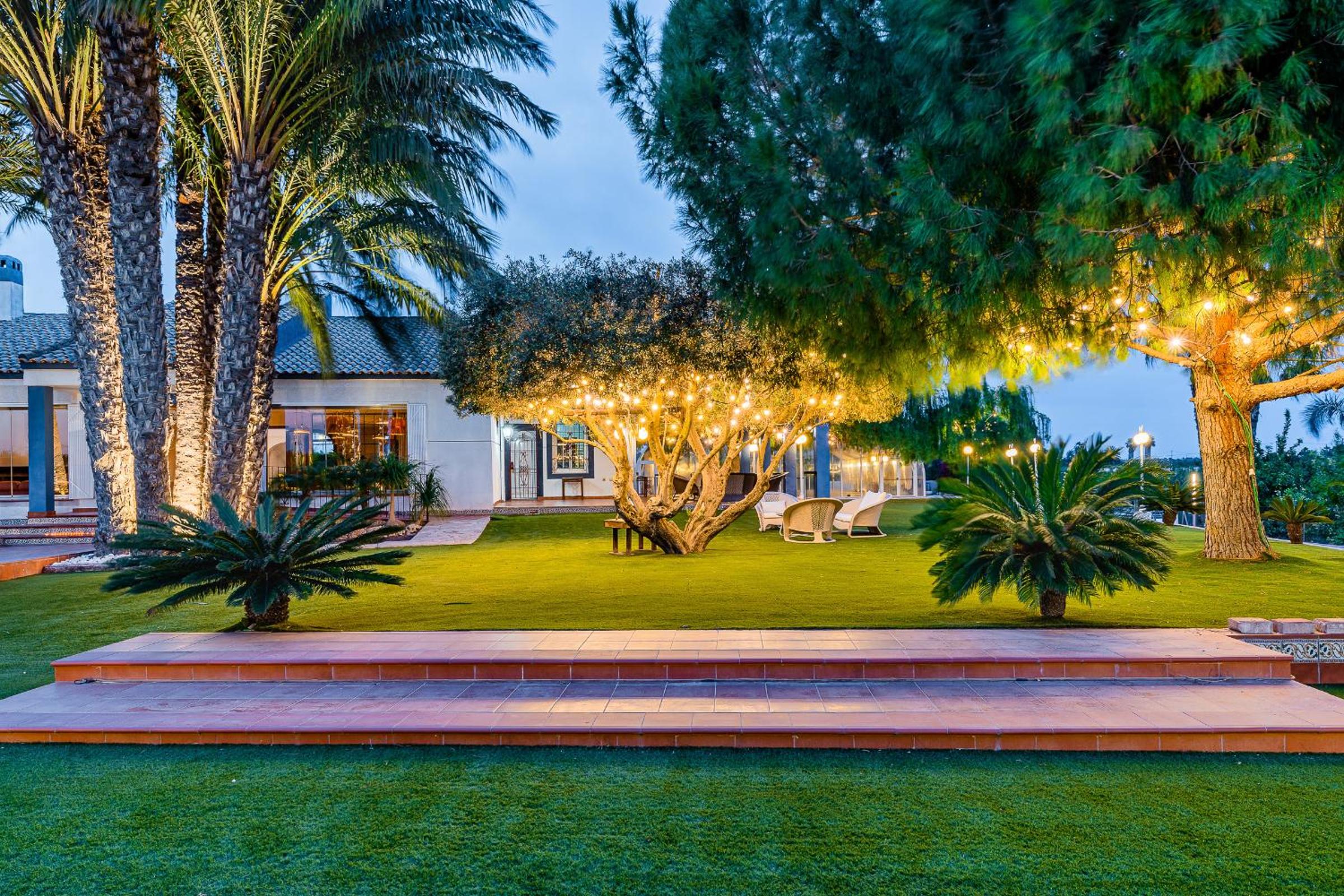 El Bancalito Suites and Garden