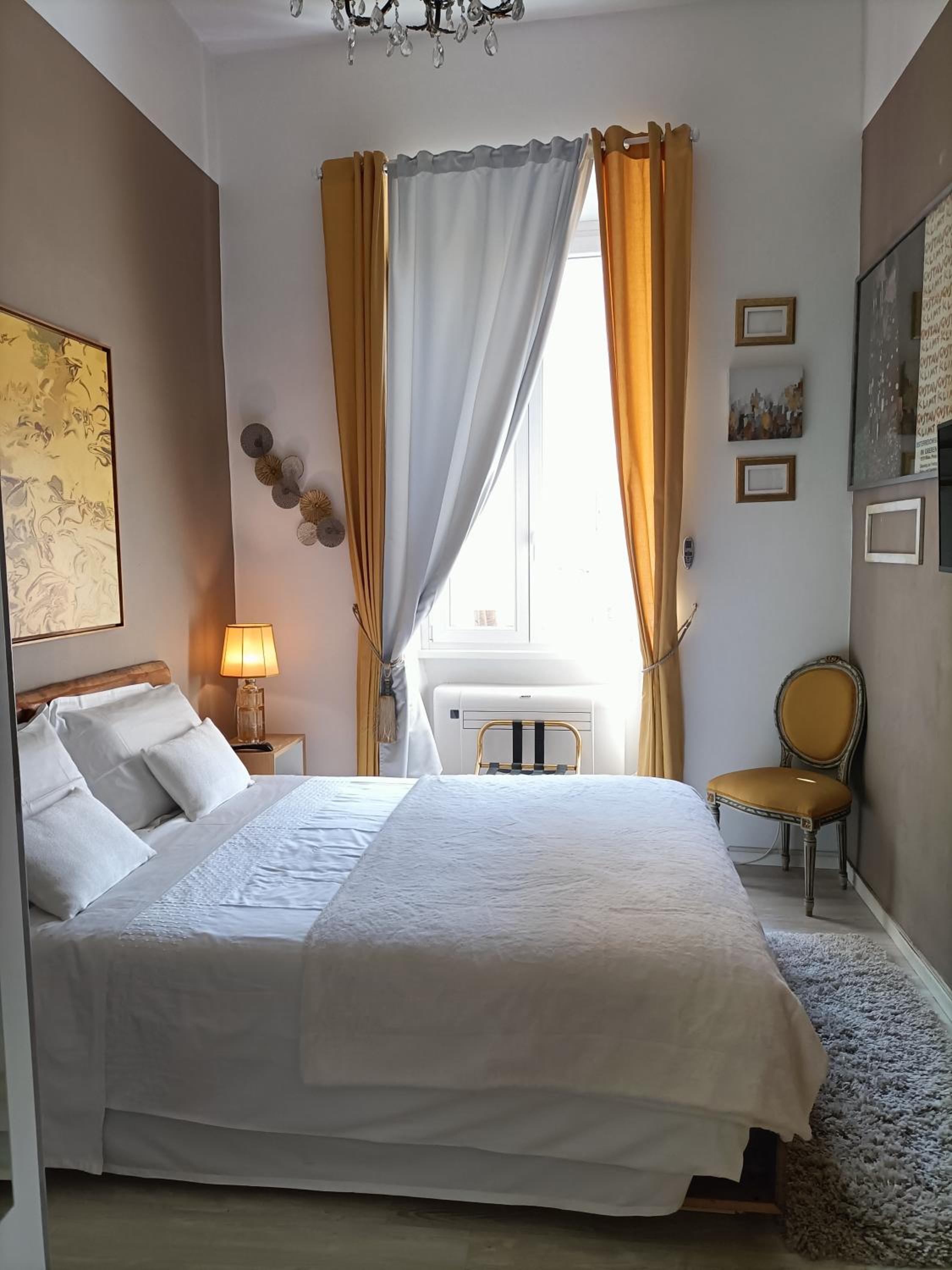 Correa Vatican Hospitality