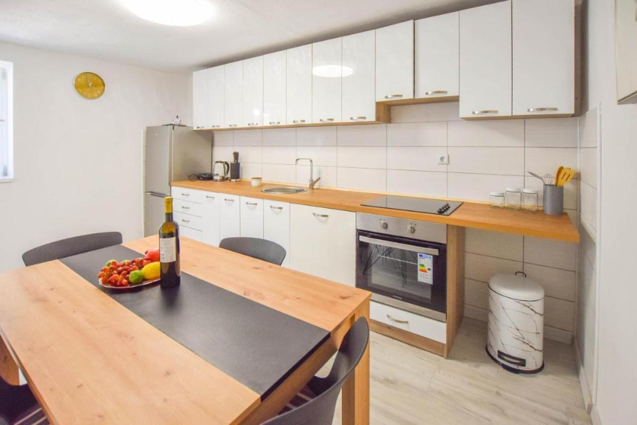Suite Apartment Toni