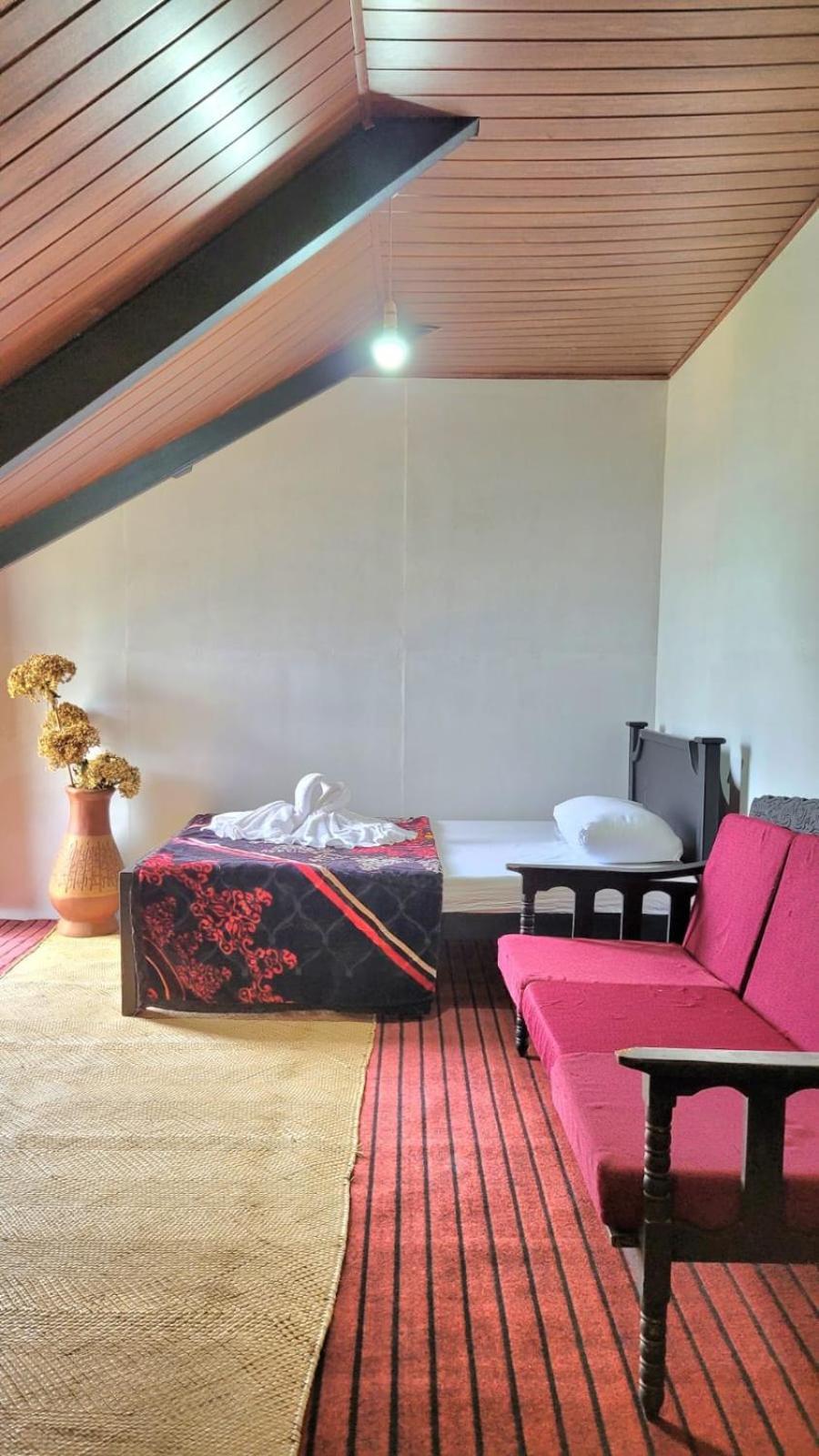 SHADOW MASK BUNGALOW