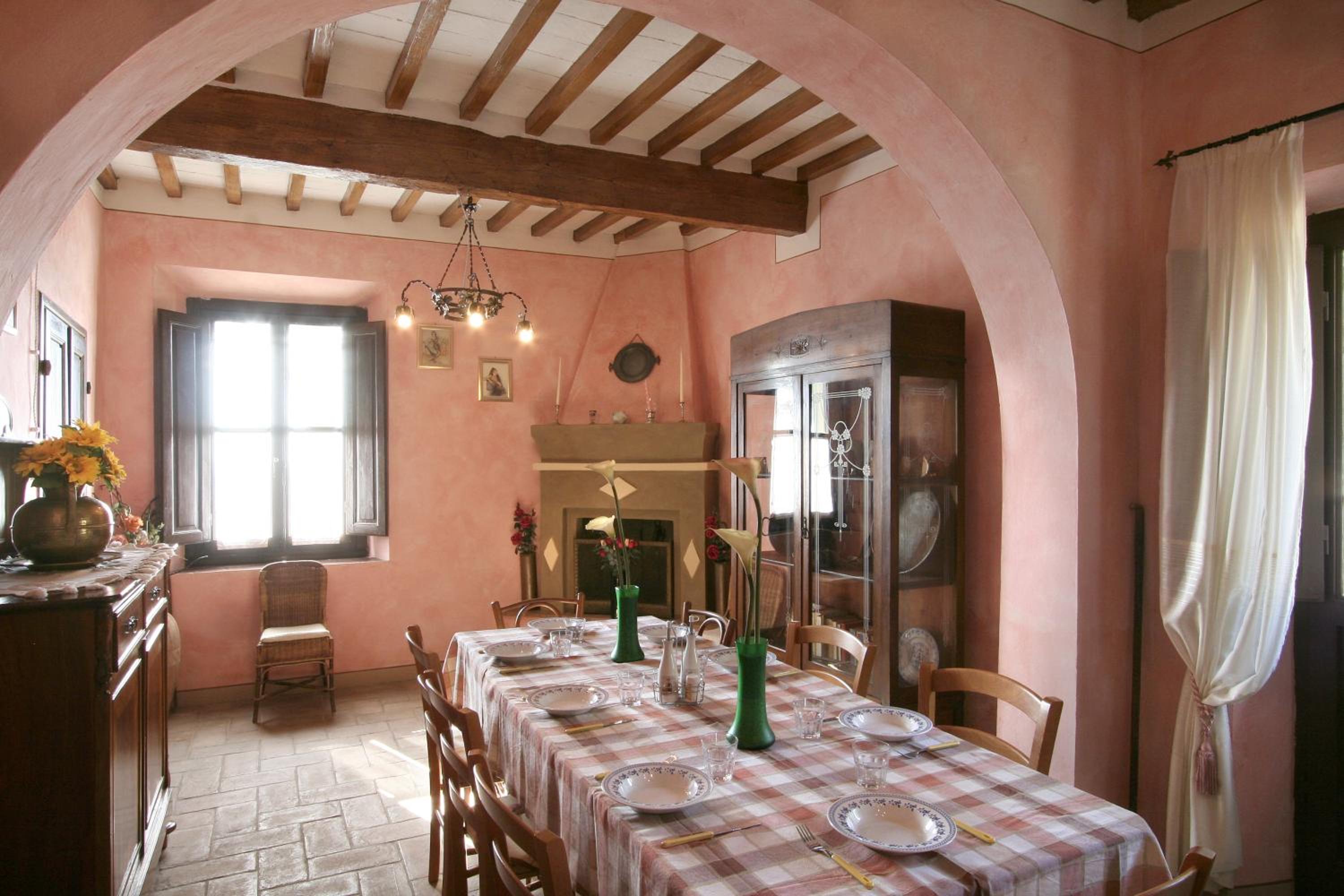Antica Pietra holiday house with pool