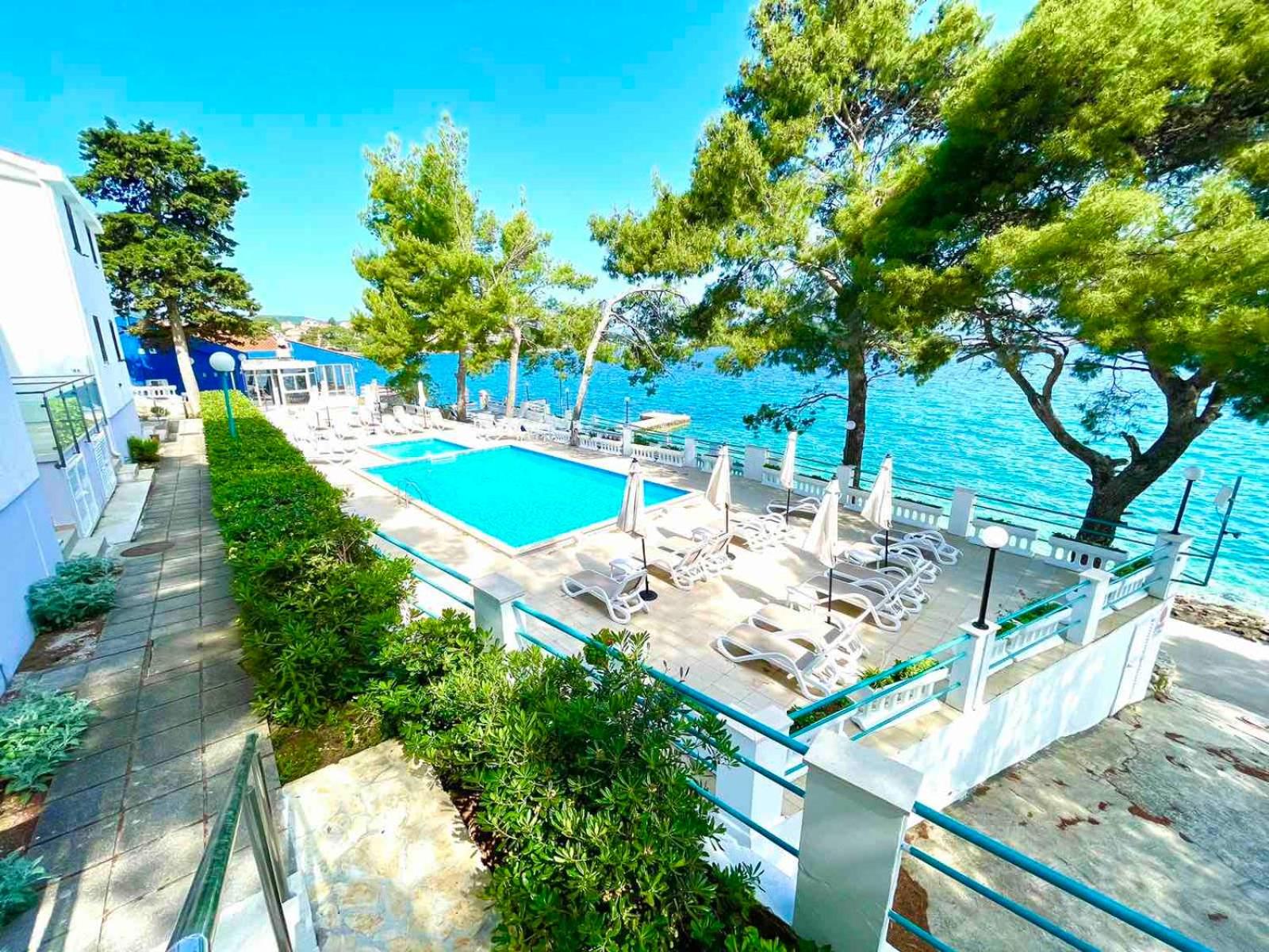 Apartment A2 - Prvi zal