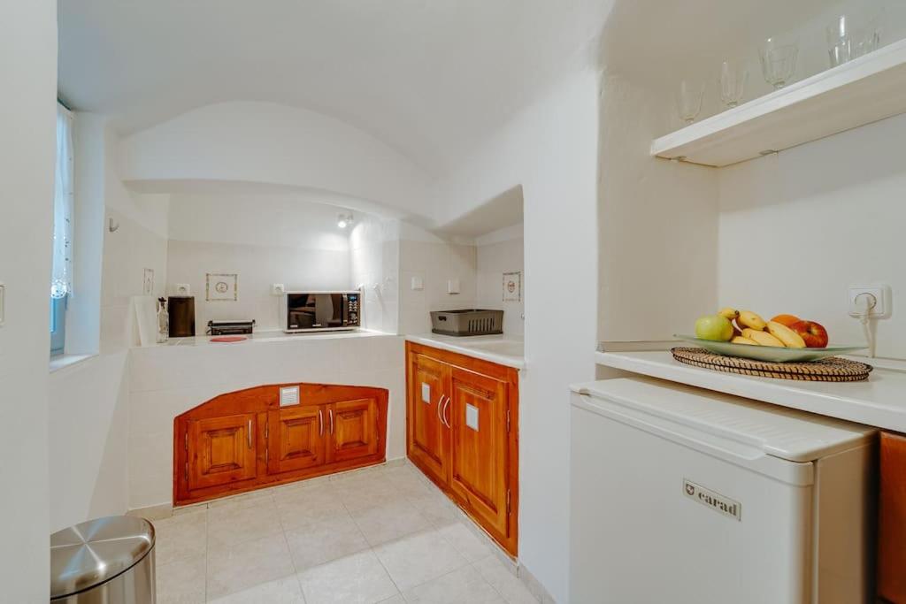 Star Cactus Traditional Cave Suite with Jacuzzi view 4