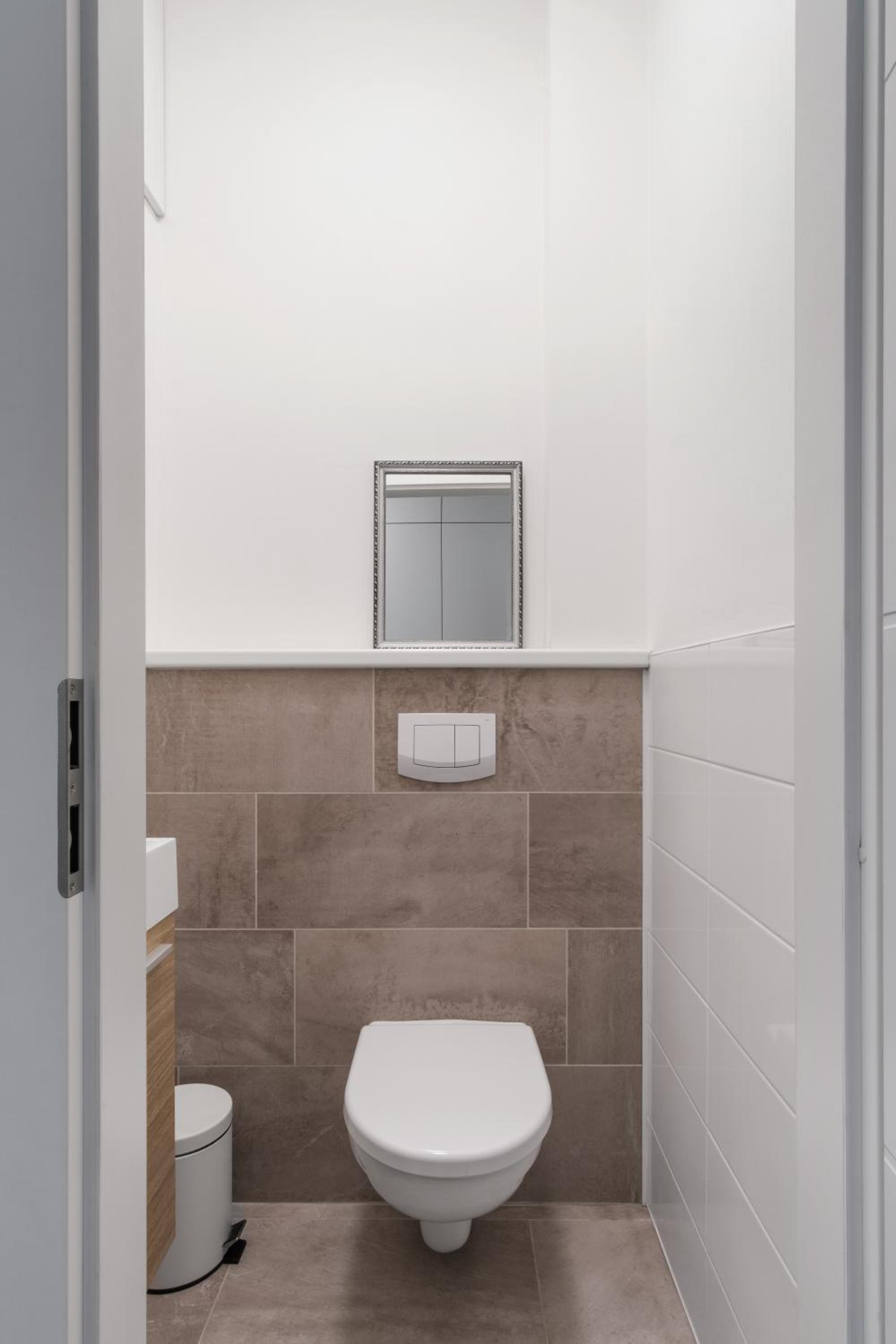 Prague Days - One-bedroom Apartment with Courtyard View in Karlín