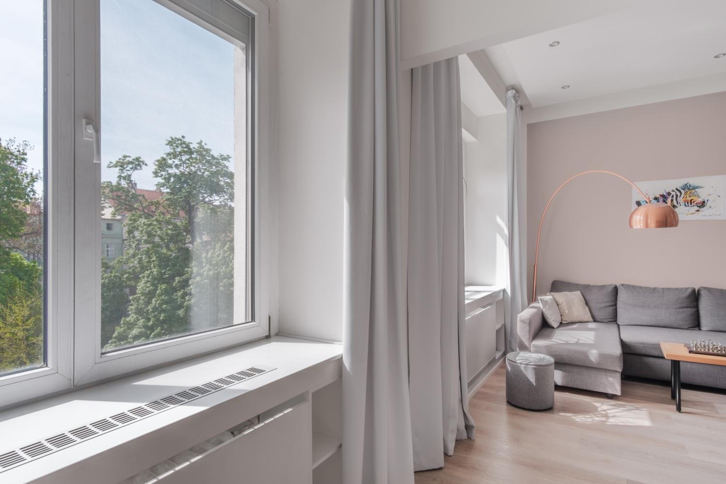 Prague Days - One-bedroom Apartment with Courtyard View in Karlín