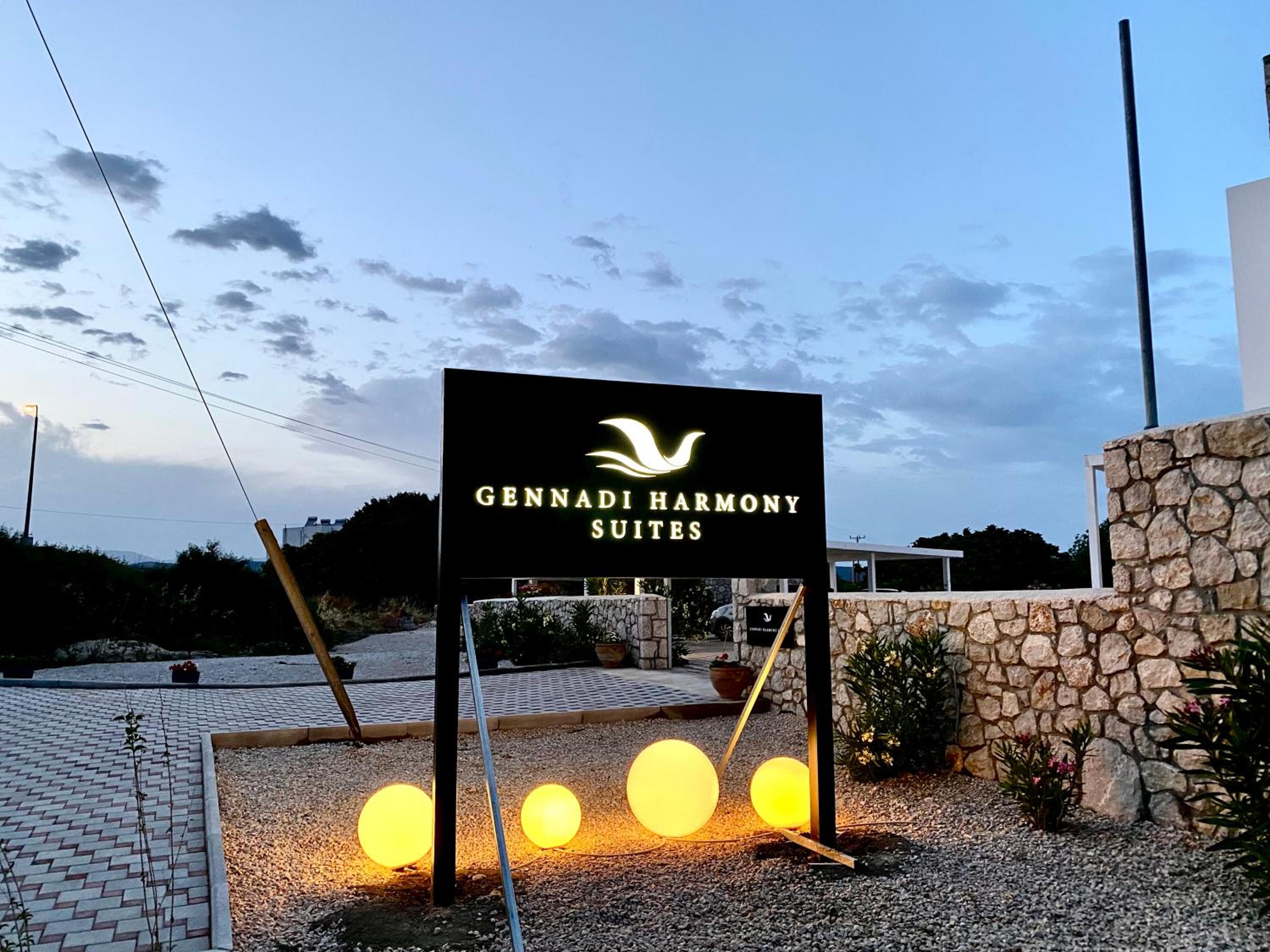 Gennadi Harmony Suites - 200 m from the sea view 3