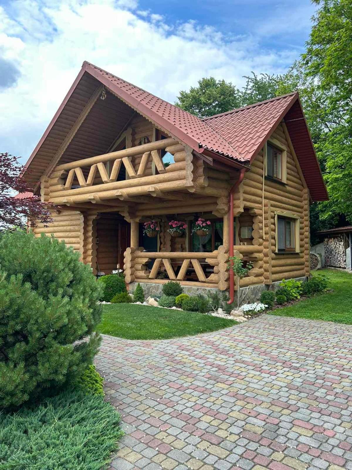 Kazkova khatynka