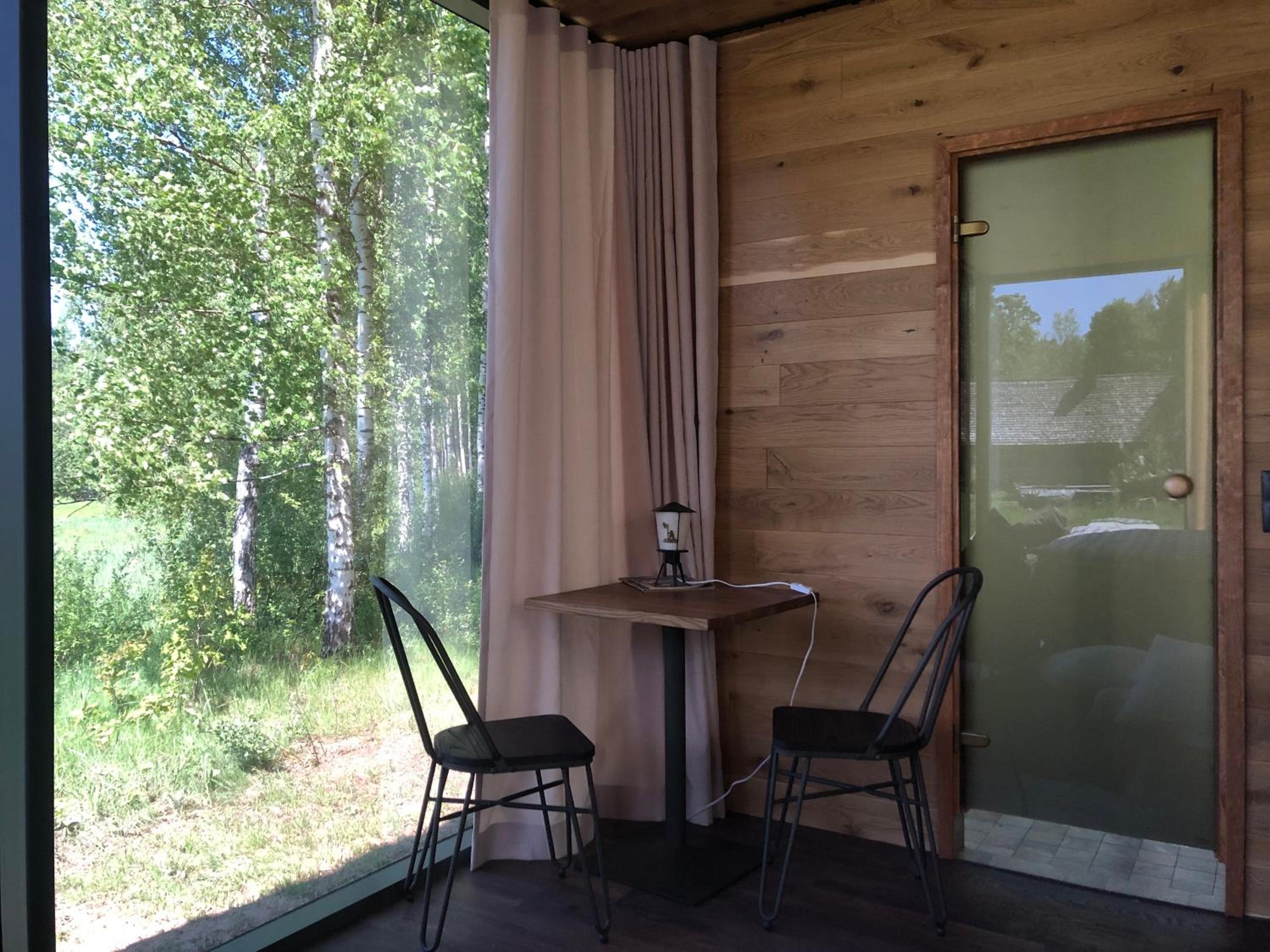 Kuldi Mirror House