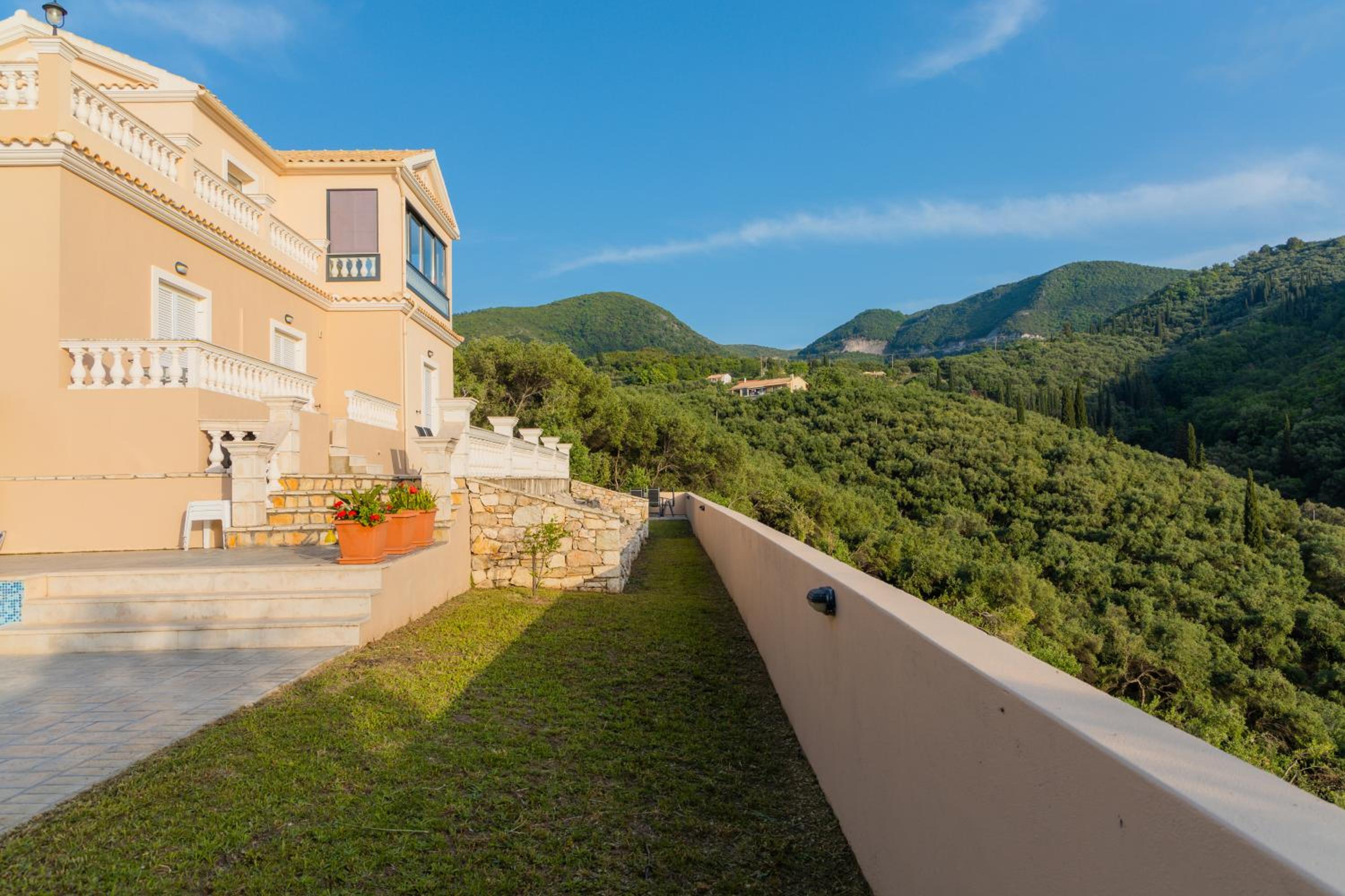 Villa Clearvue