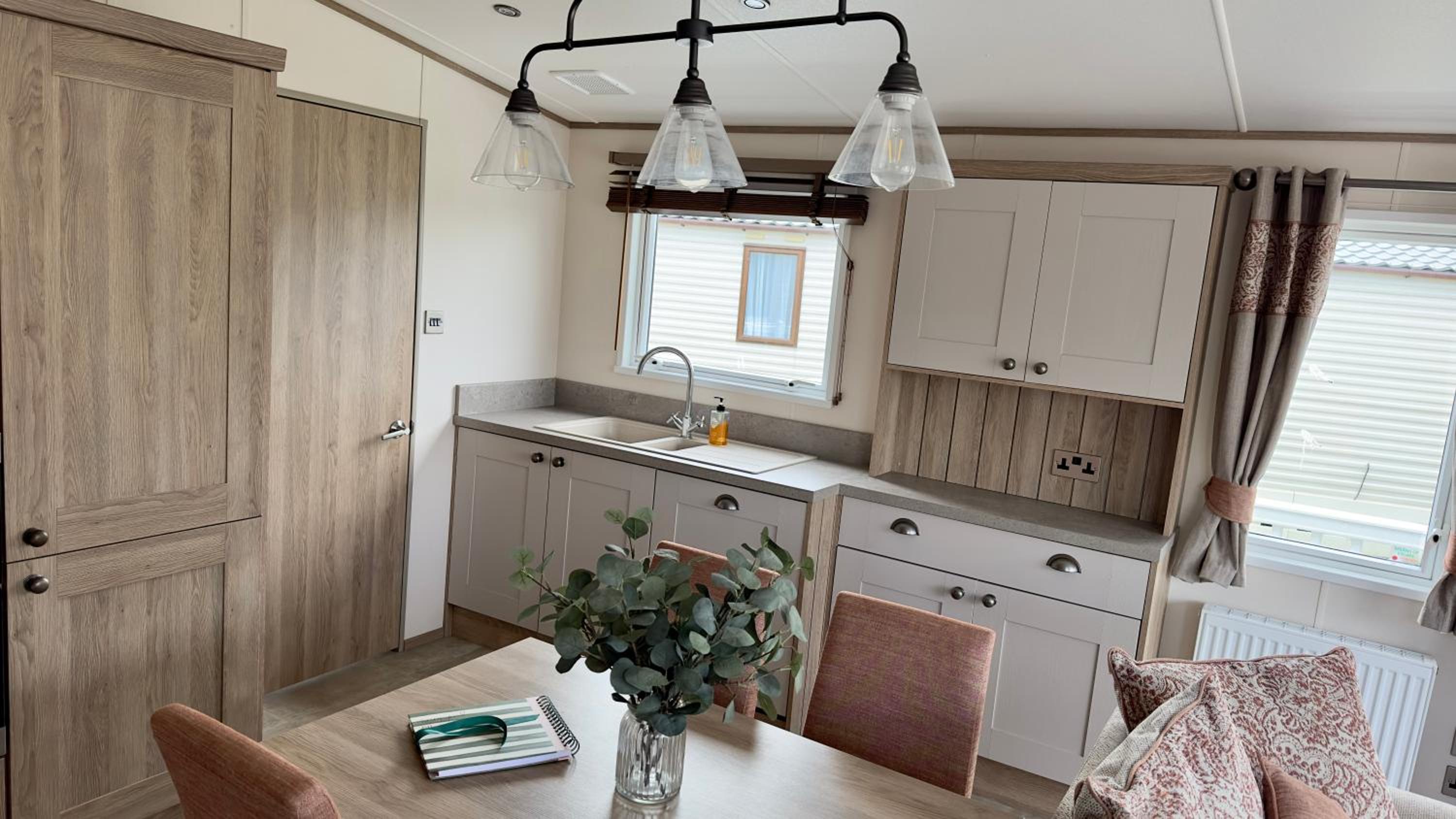 Luxury Hotub Lodge with Lake View at Tattershall Lakes view 3