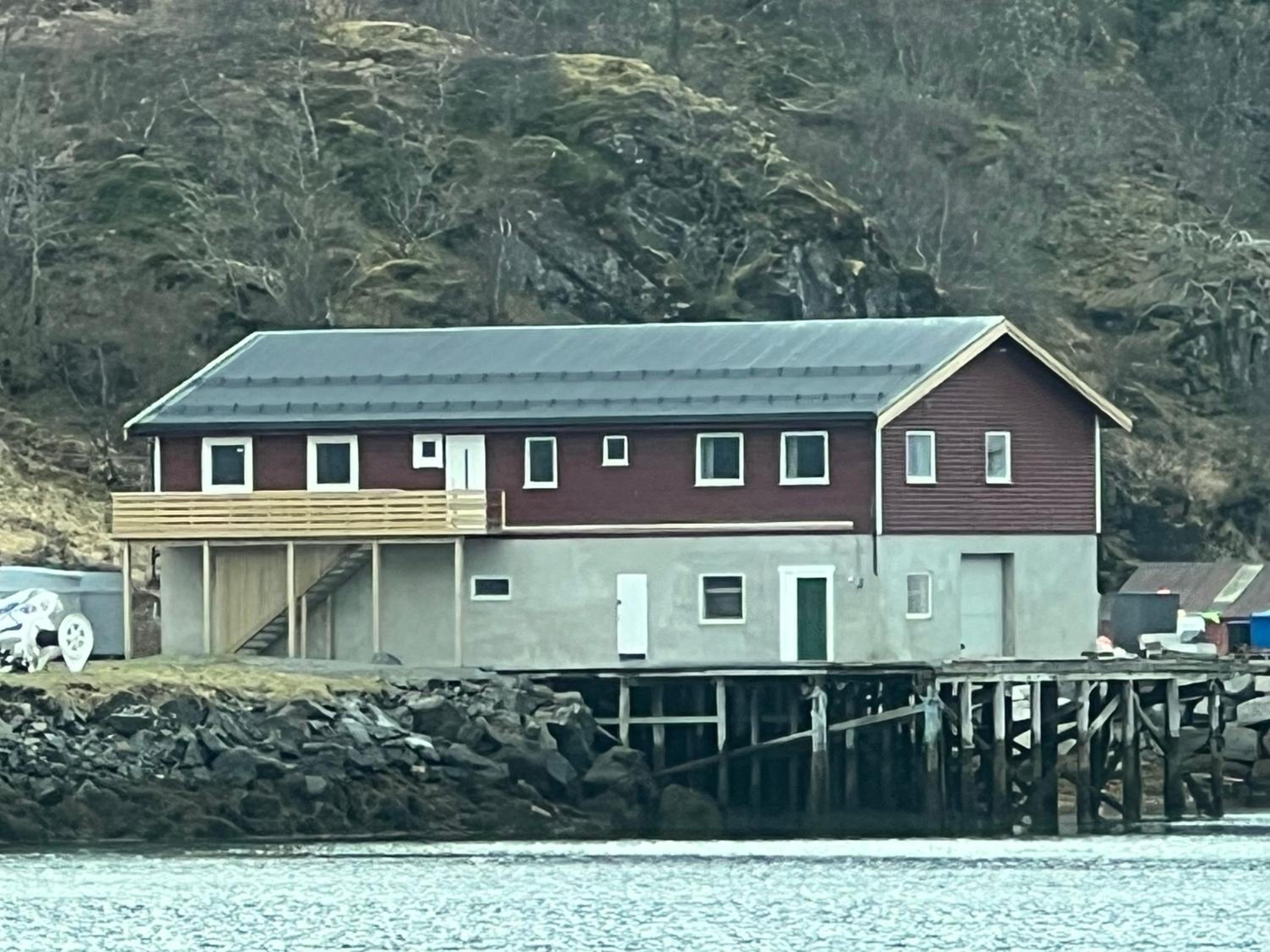 Napp kystfiske rorbu/leilighet