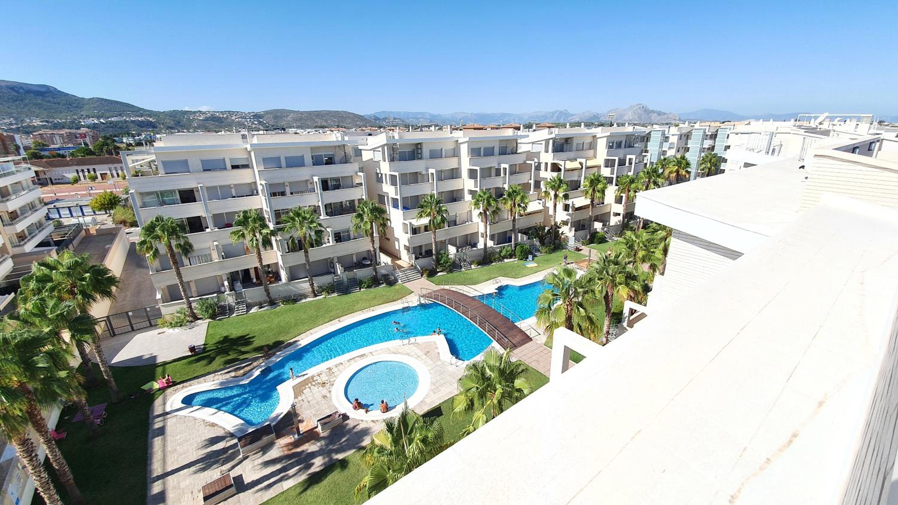 Beau Penthouse avec vue mer