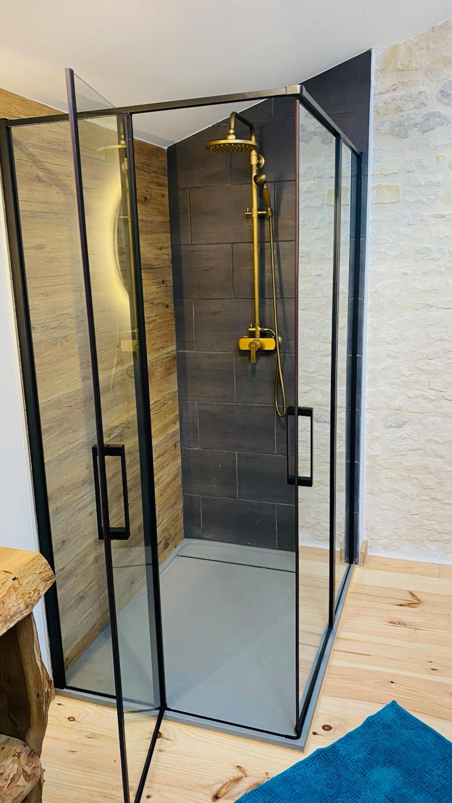 L'atelier - Duplex Gîte de charme avec Spa La Rochelle photo 5
