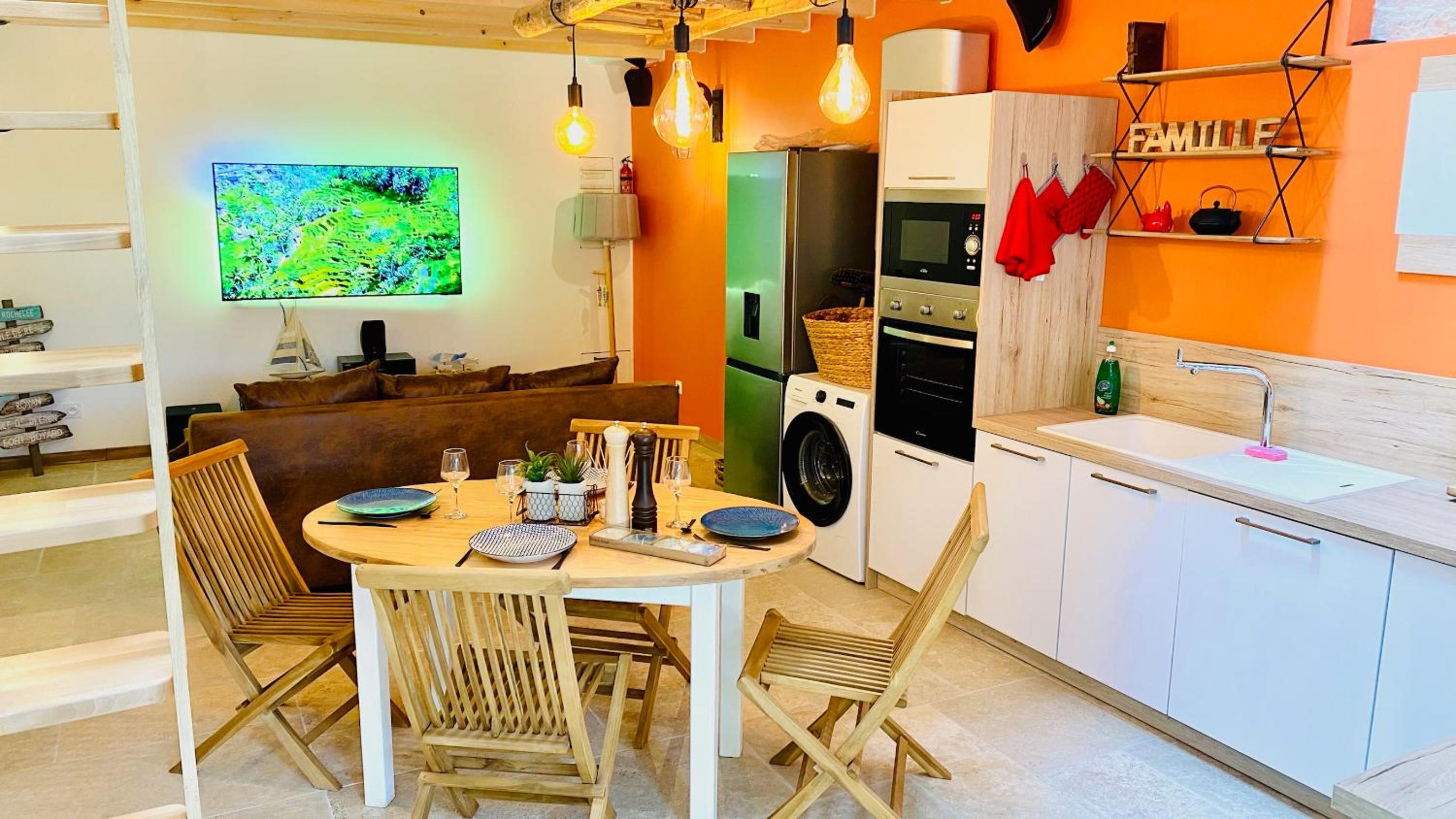 L'atelier - Duplex Gîte de charme avec Spa La Rochelle photo 4