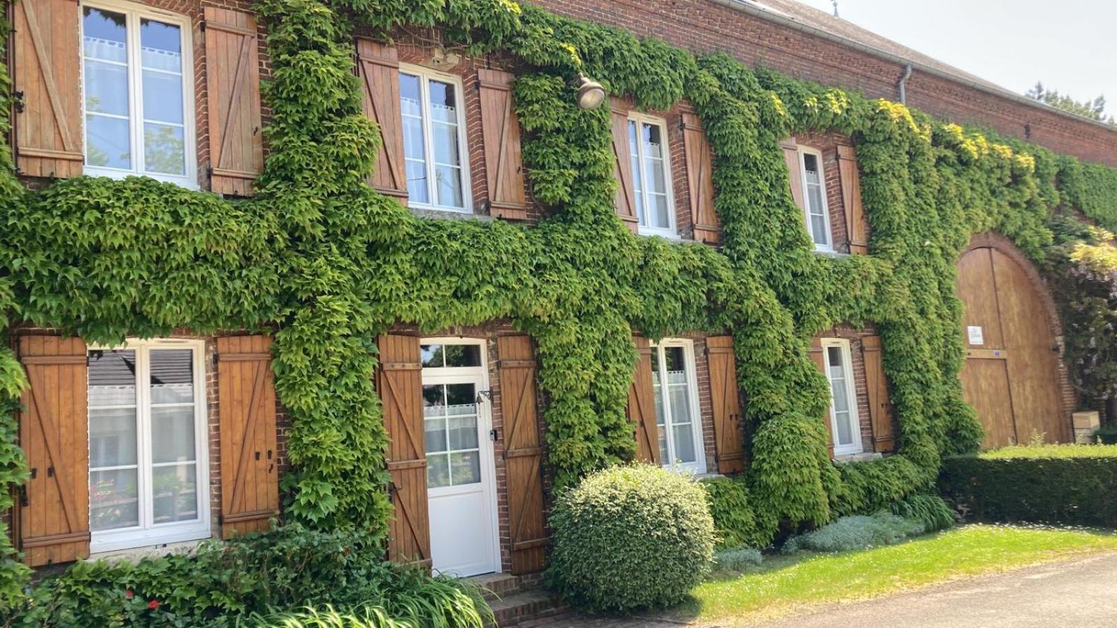 La Bohème view 2