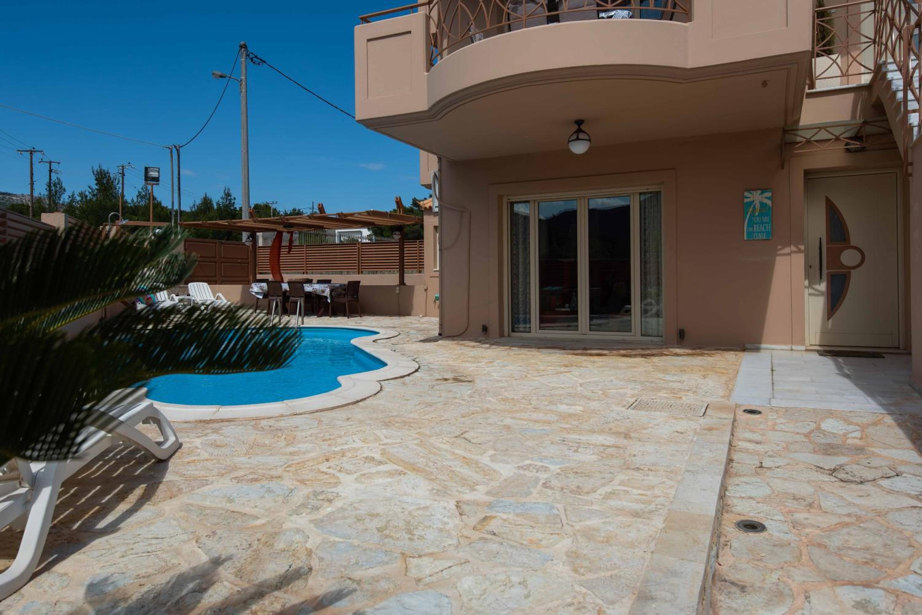 Glamour beautique villa view 3