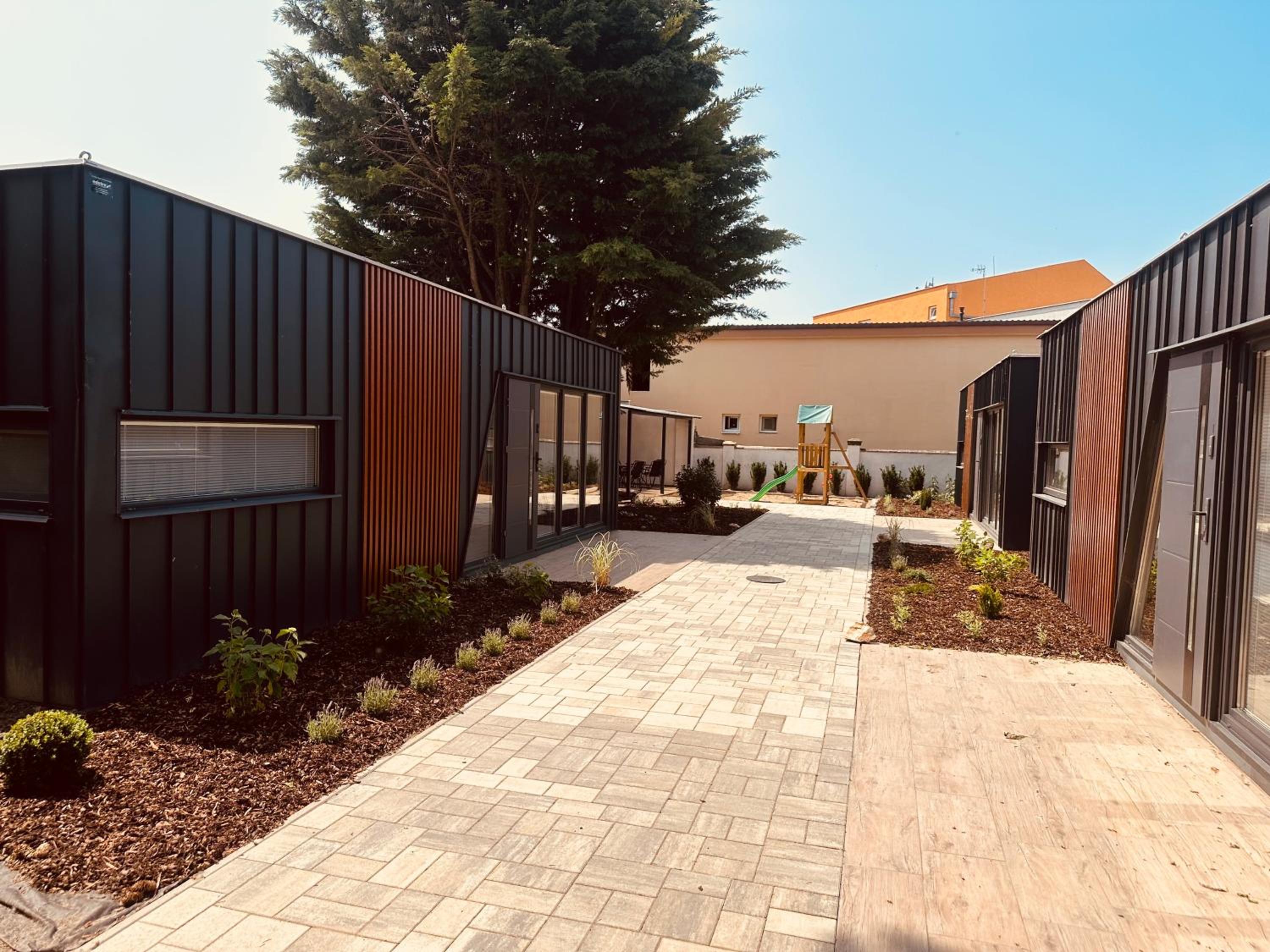 Residence 7 view 3