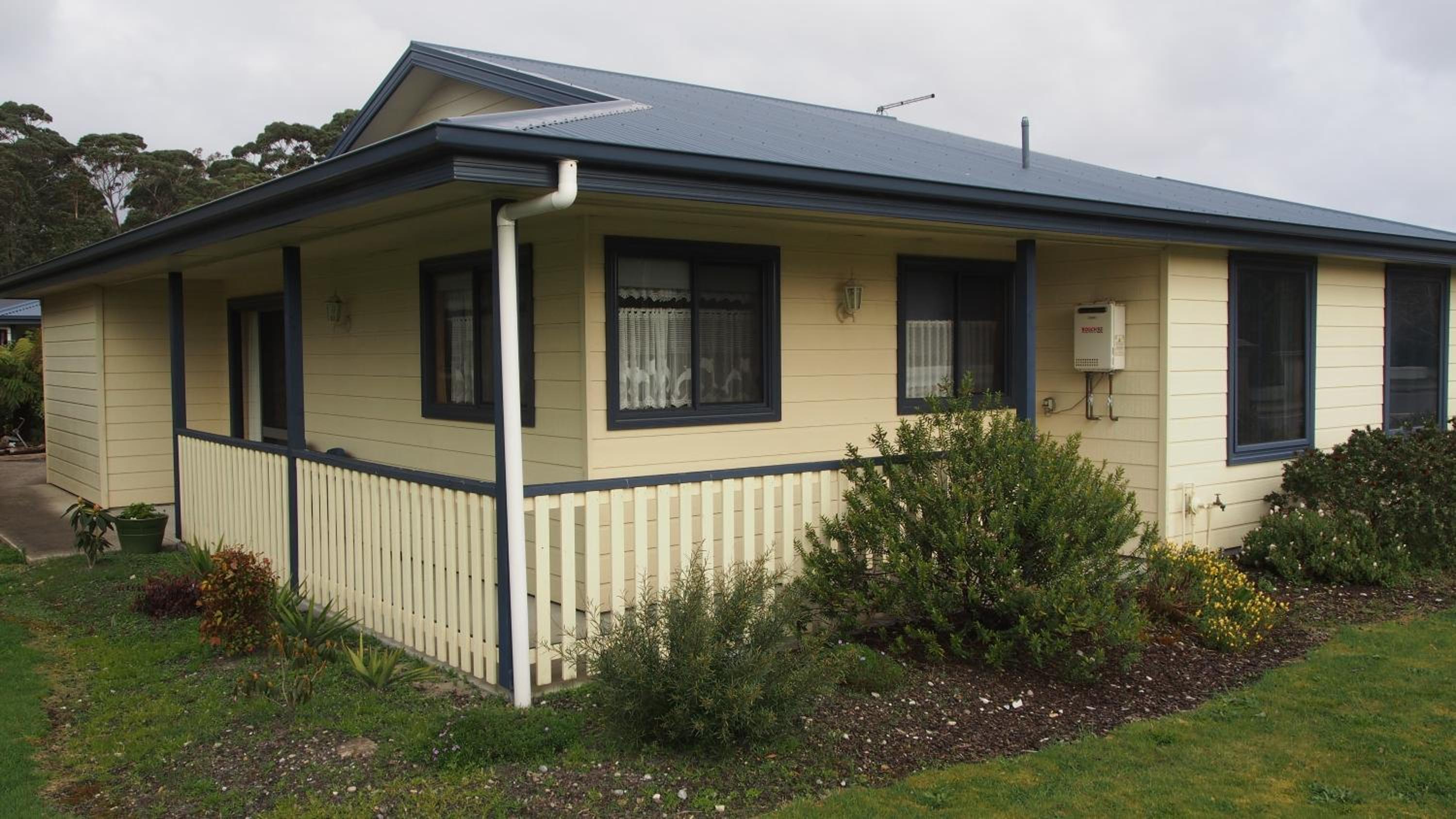 Strahan Retreat Holiday Park