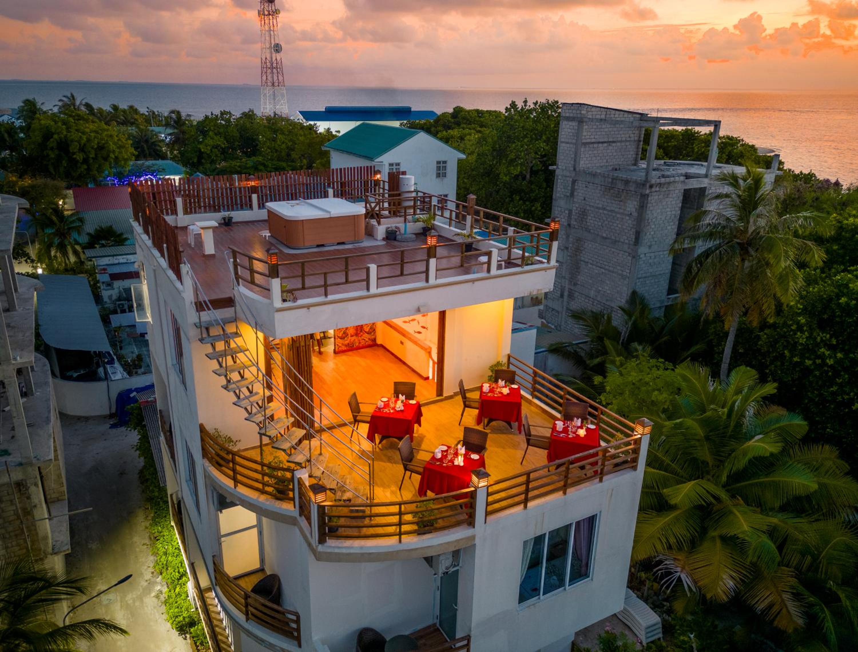 Vilu Thari Inn Maldives view 5