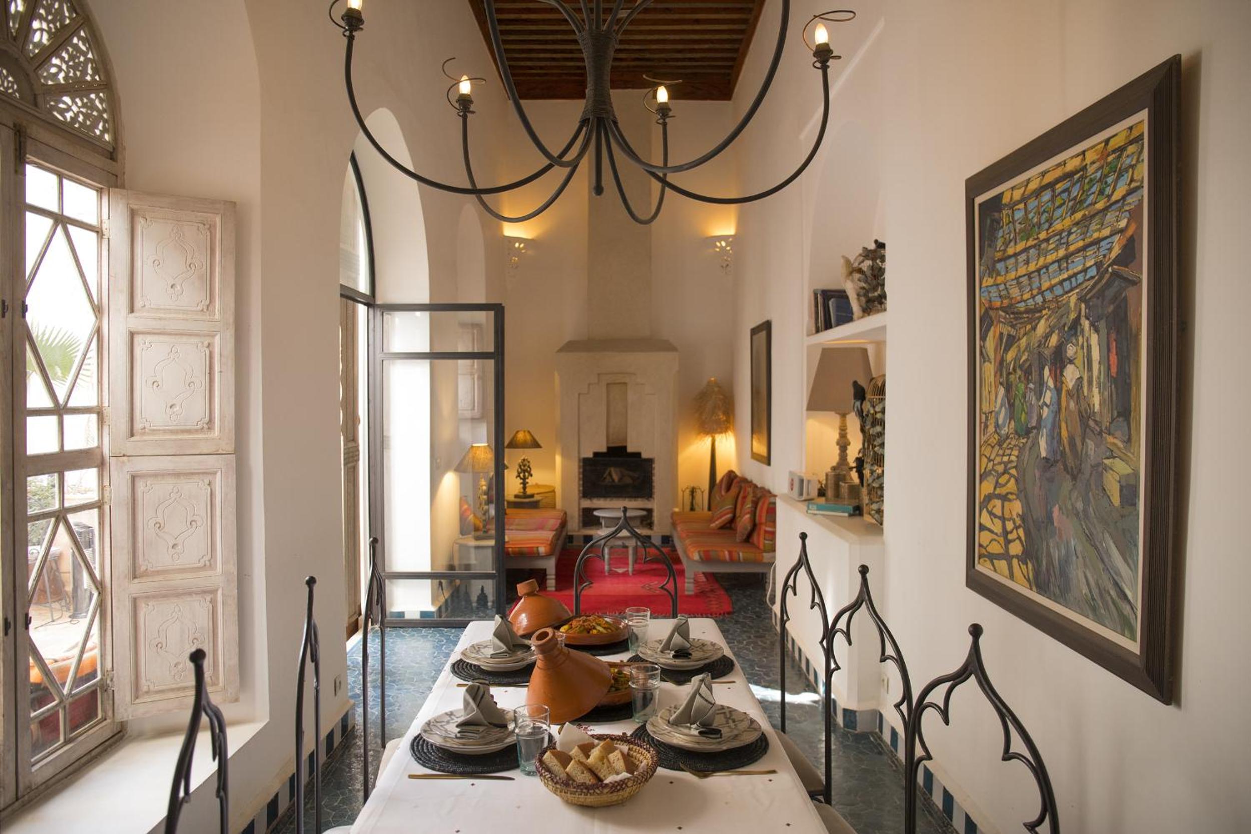 dining