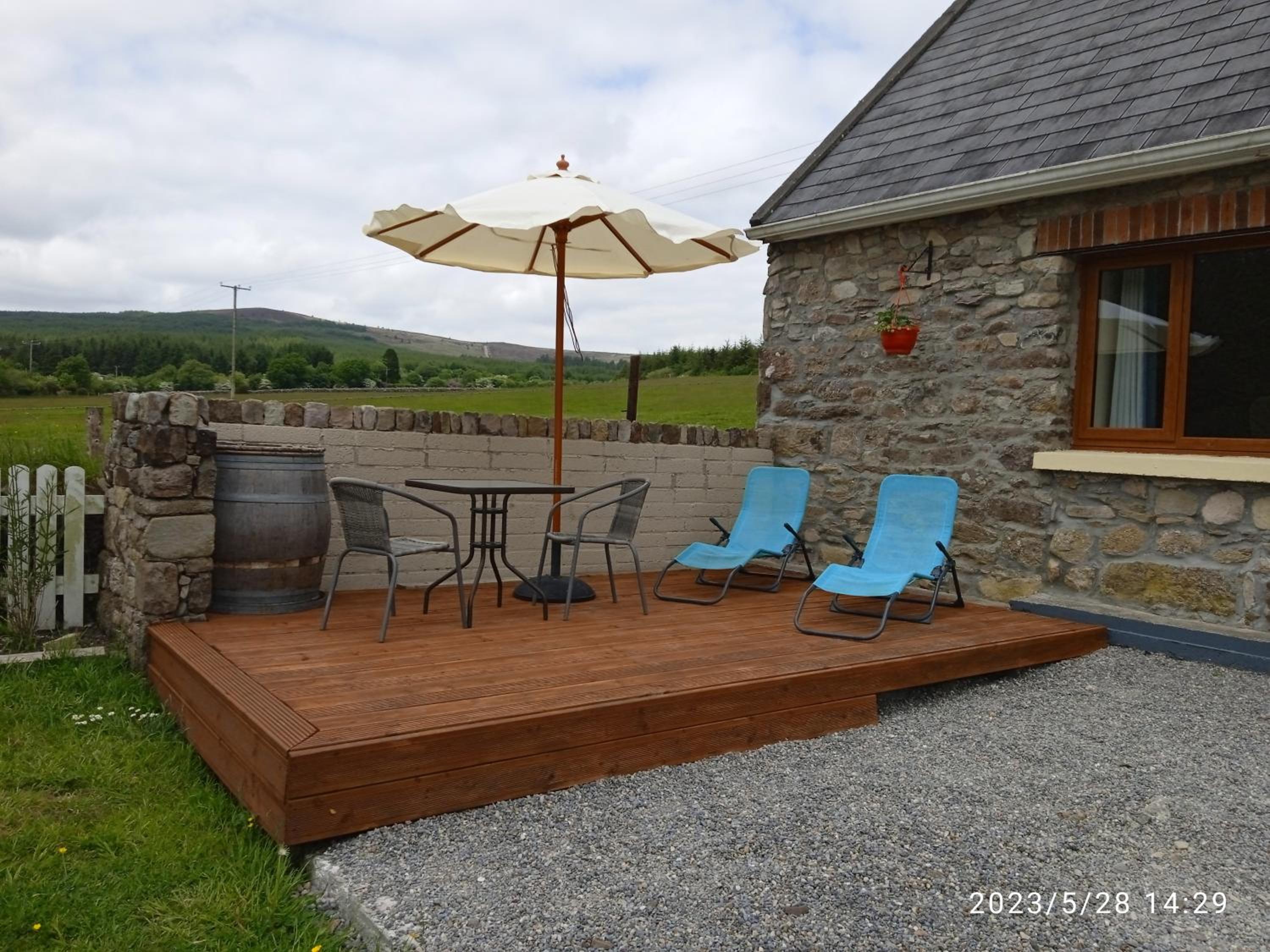 Nire Valley Cottage