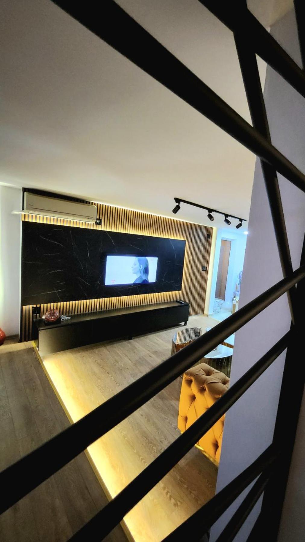 ELISA Rooftop Luxury Apartments