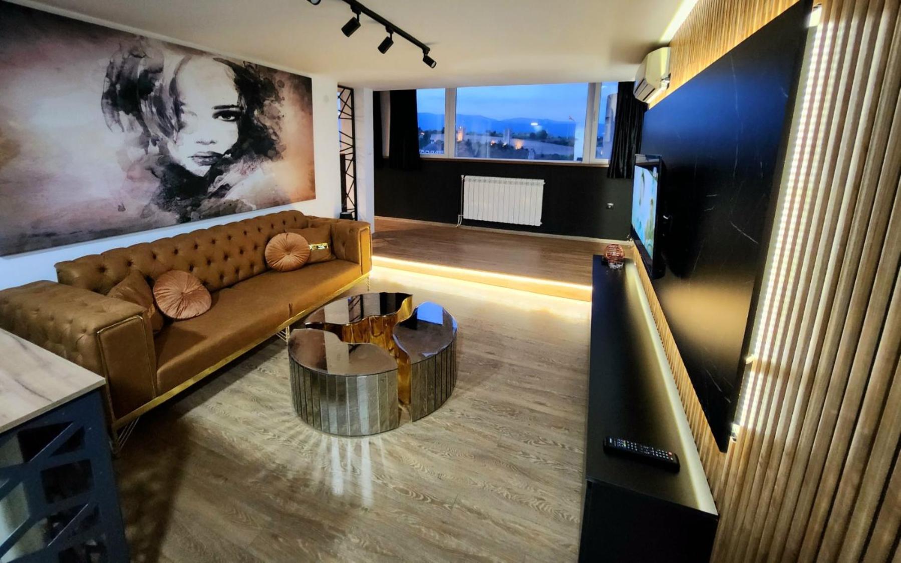 ELISA Rooftop Luxury Apartments