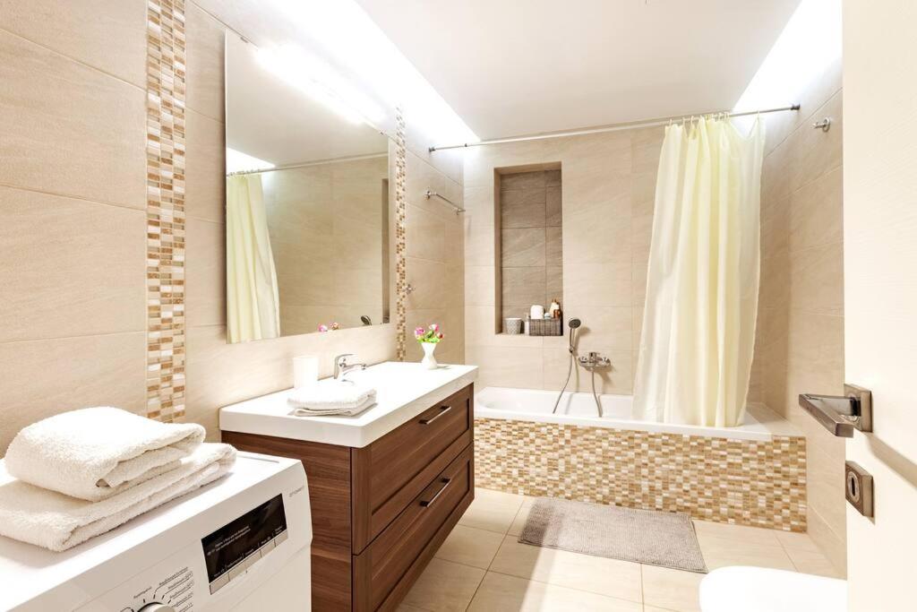 Nafplio, hill with an amazing view photo 3