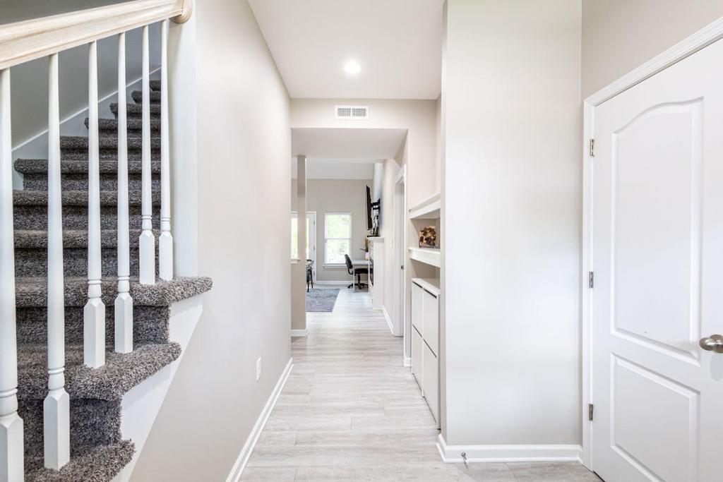 Grotto Waterfall Bethel Oasis 5 bedroom House with 2 masters view 4