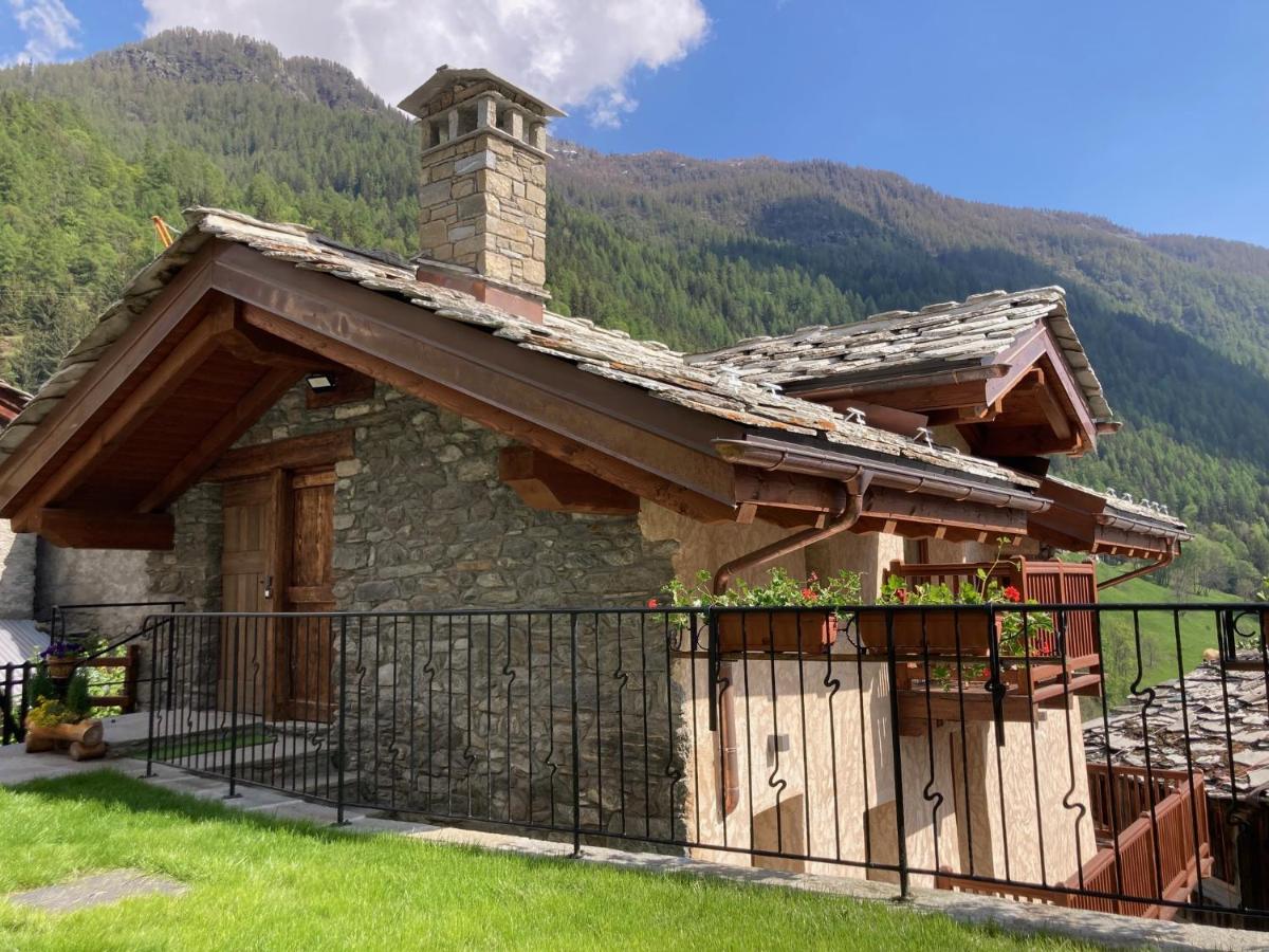 Montaz Suite and Sauna view 5