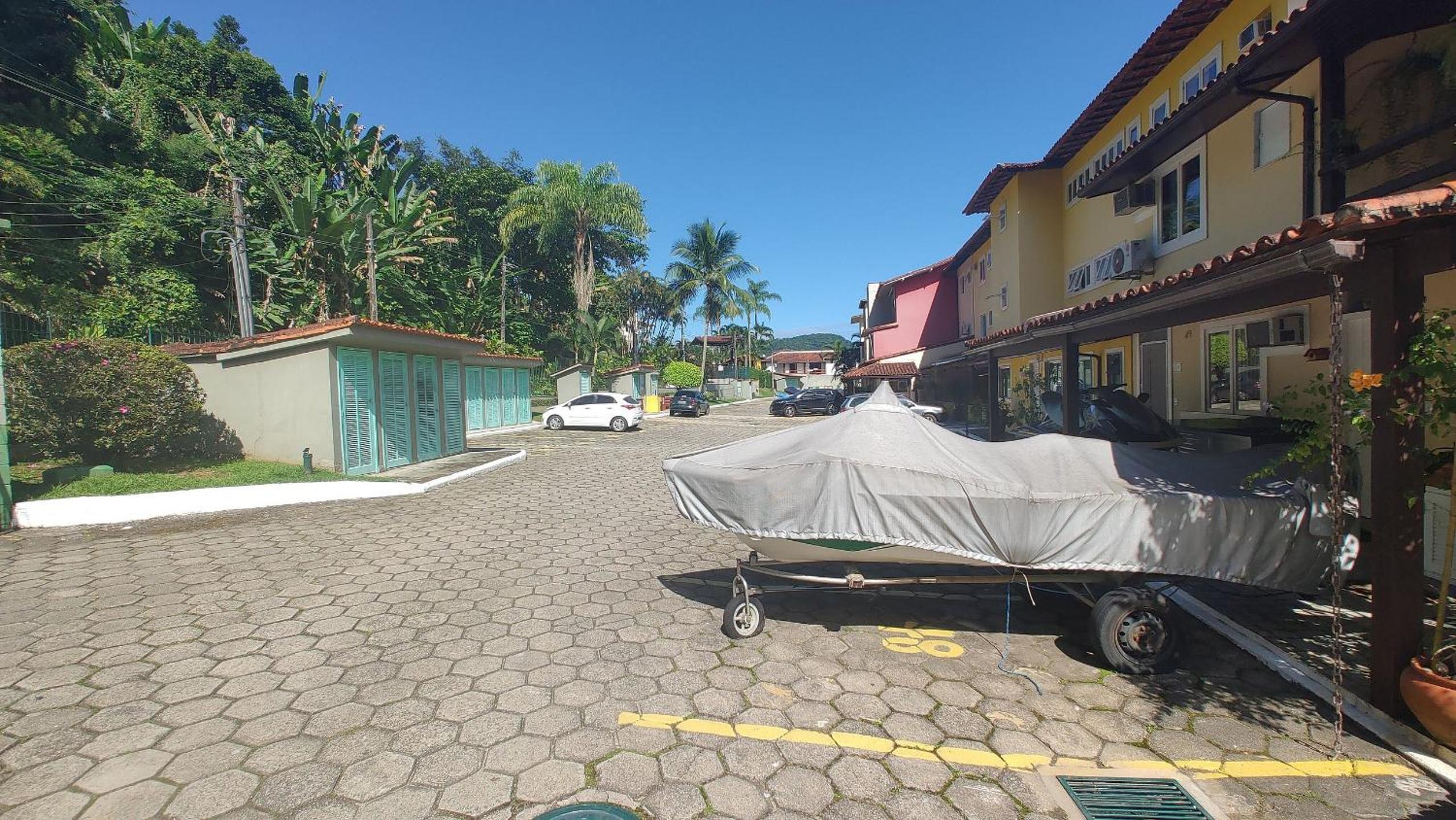 Beautiful 3 Bedrooms with Barbecue Deck Angra Pool