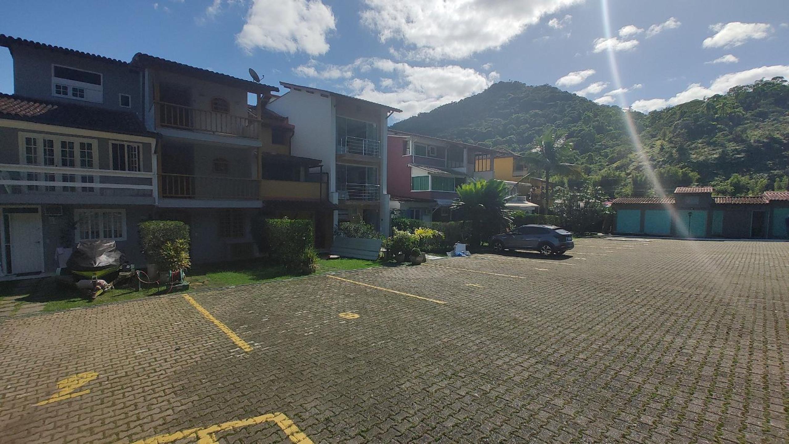 Beautiful 3 Bedrooms with Barbecue Deck Angra Pool
